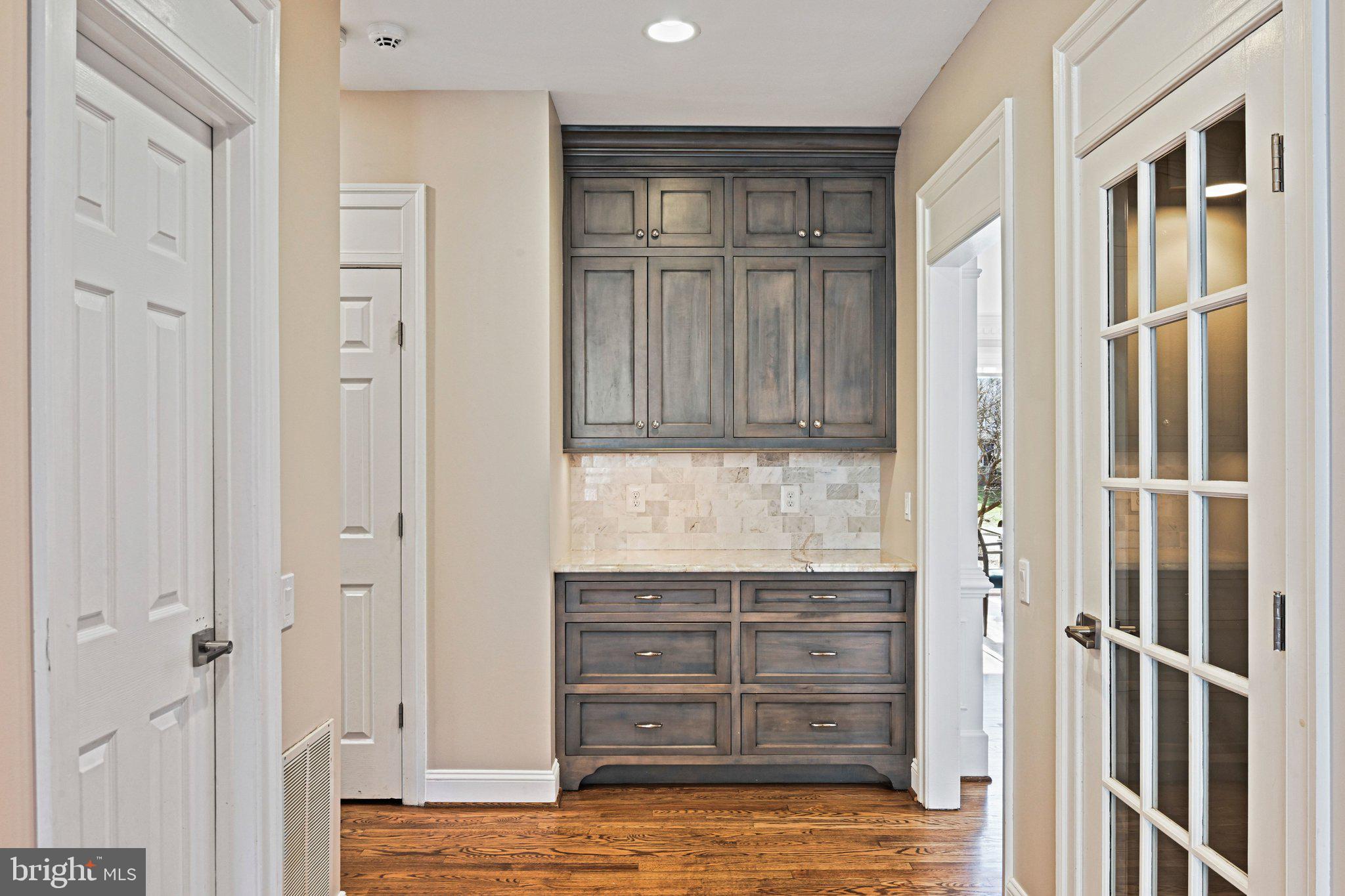 SMC MCLEAN - Residential