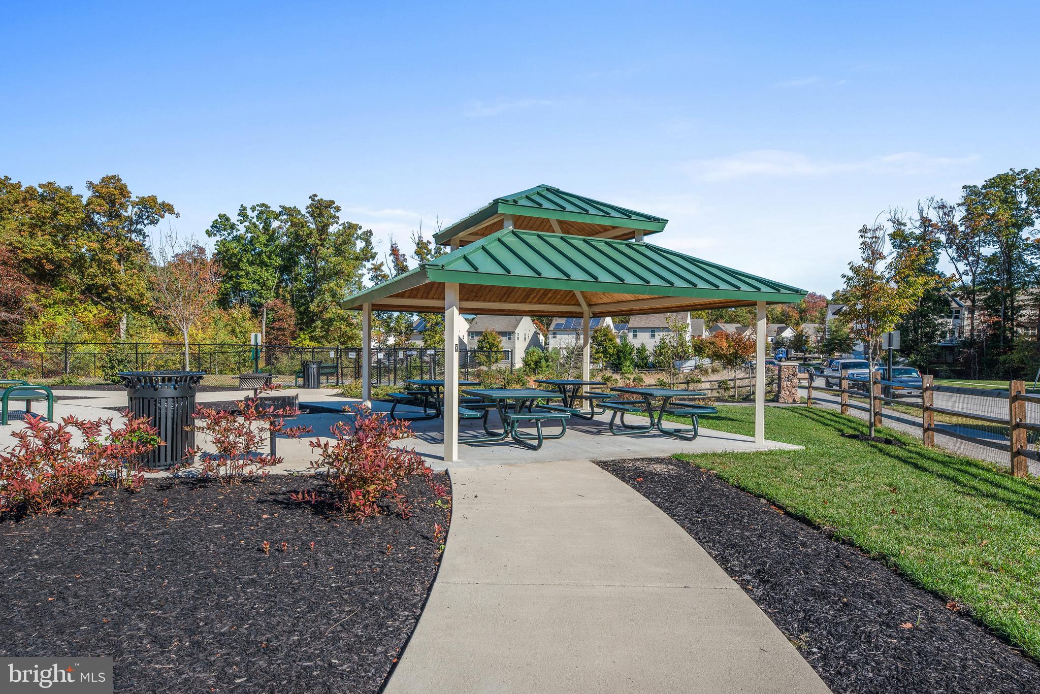 TANYARD SPRINGS - Residential