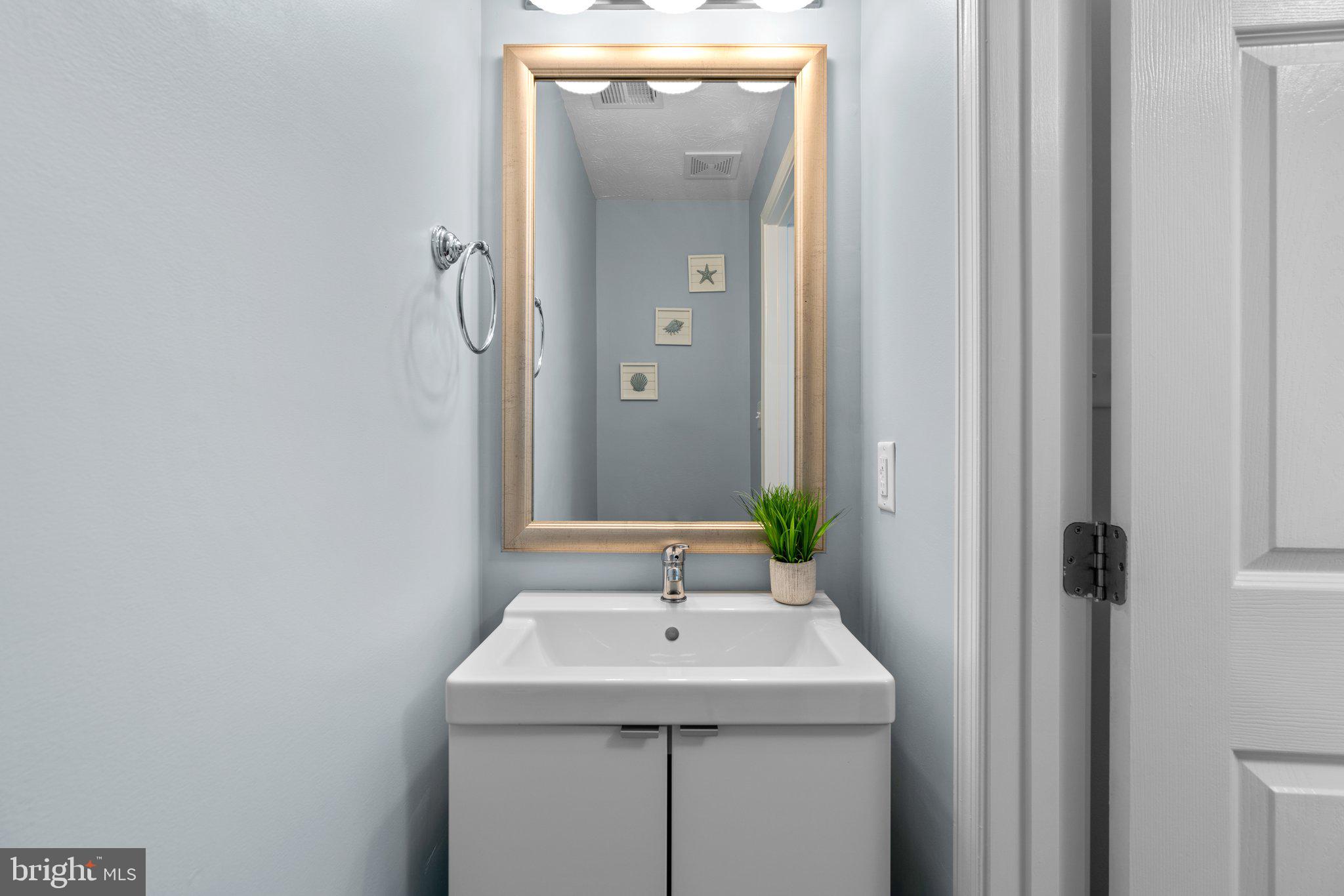 TANYARD SPRINGS - Residential