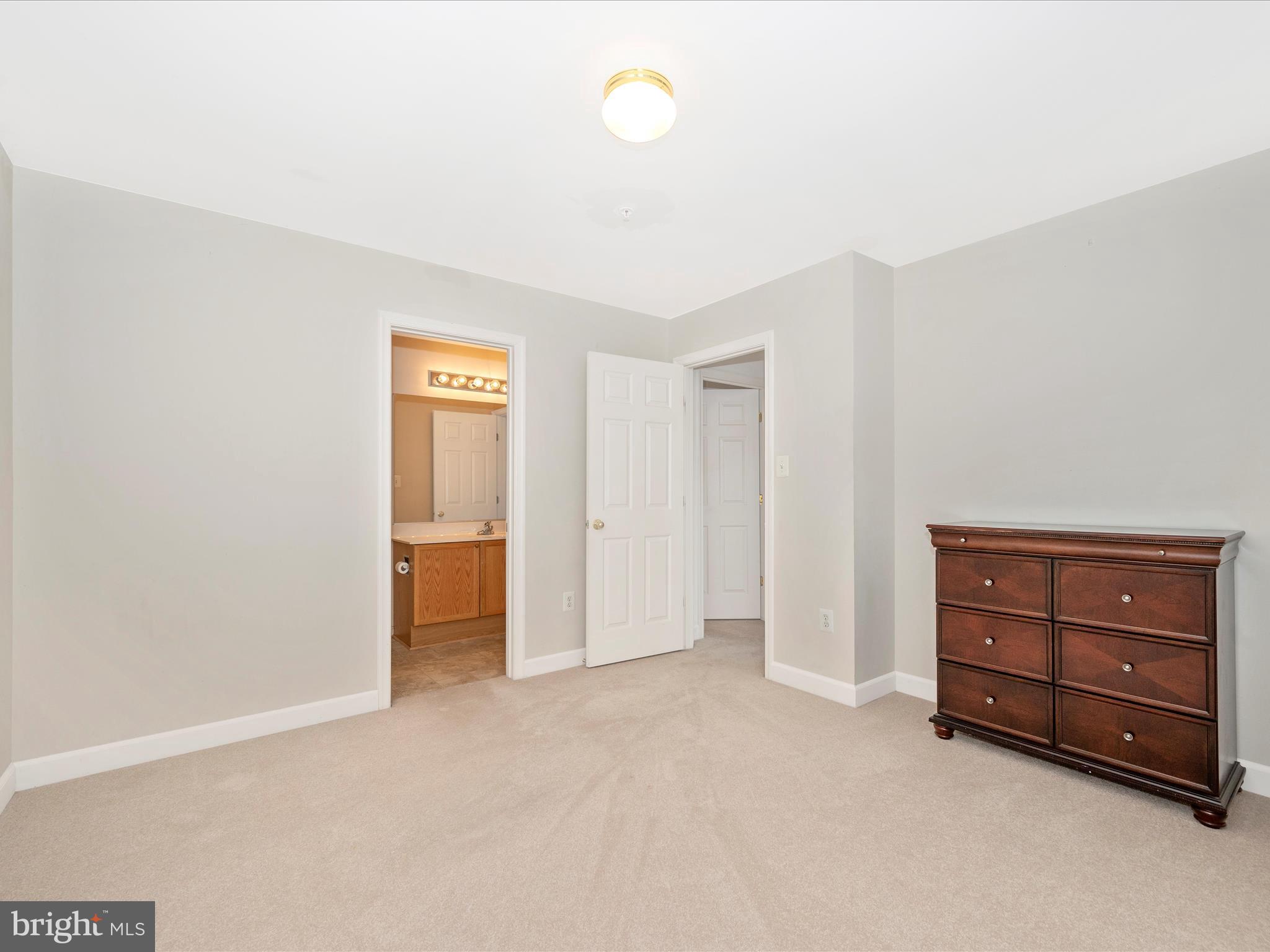 VILLAGES OF URBANA - Residential