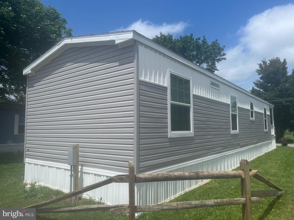 Photo of 19 Jubilee Park, PEACH BOTTOM, PA 17563 (MLS # PALA2072000)