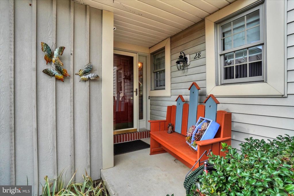 Photo of 28 Shybrook Court, Elizabethtown, PA 17022 (MLS # PALA2042996)