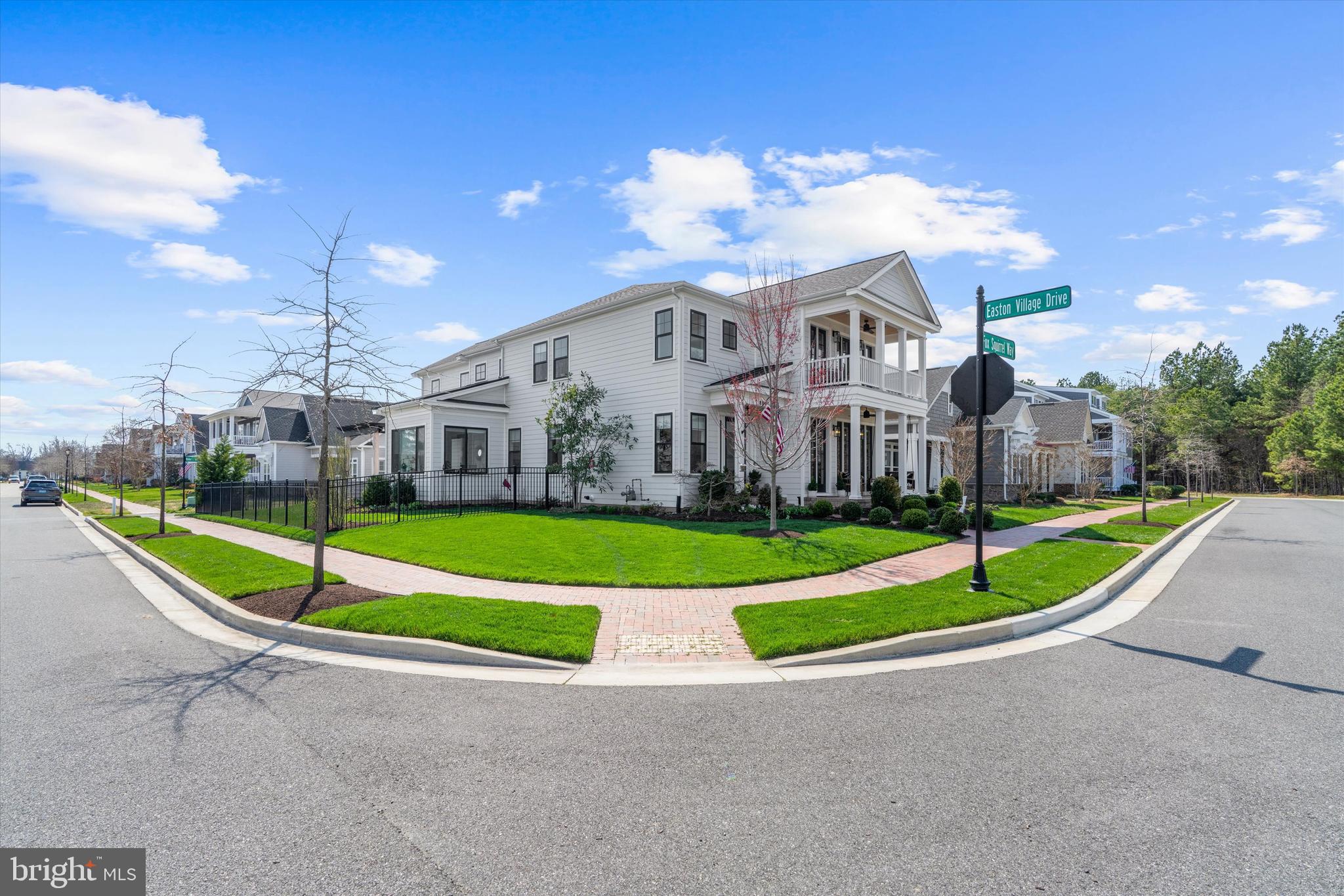 EASTON VILLAGE - Residential