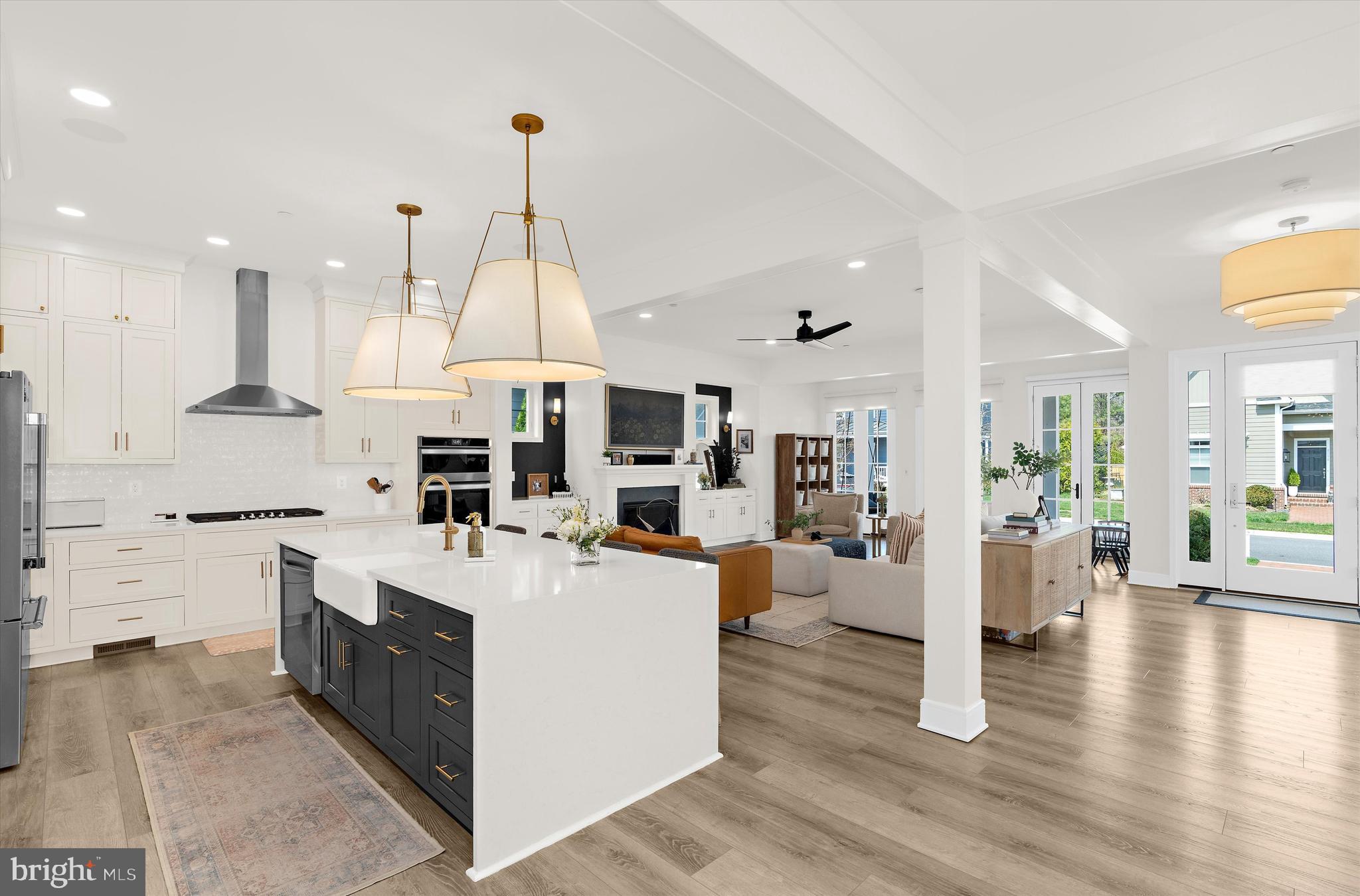 EASTON VILLAGE - Residential