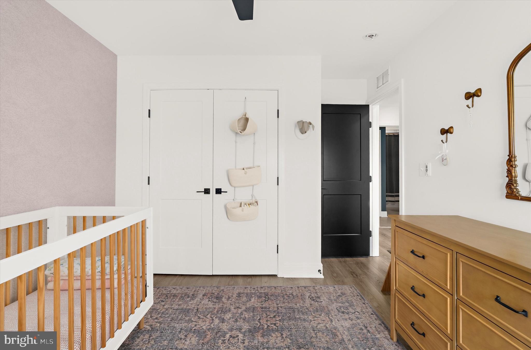 EASTON VILLAGE - Residential