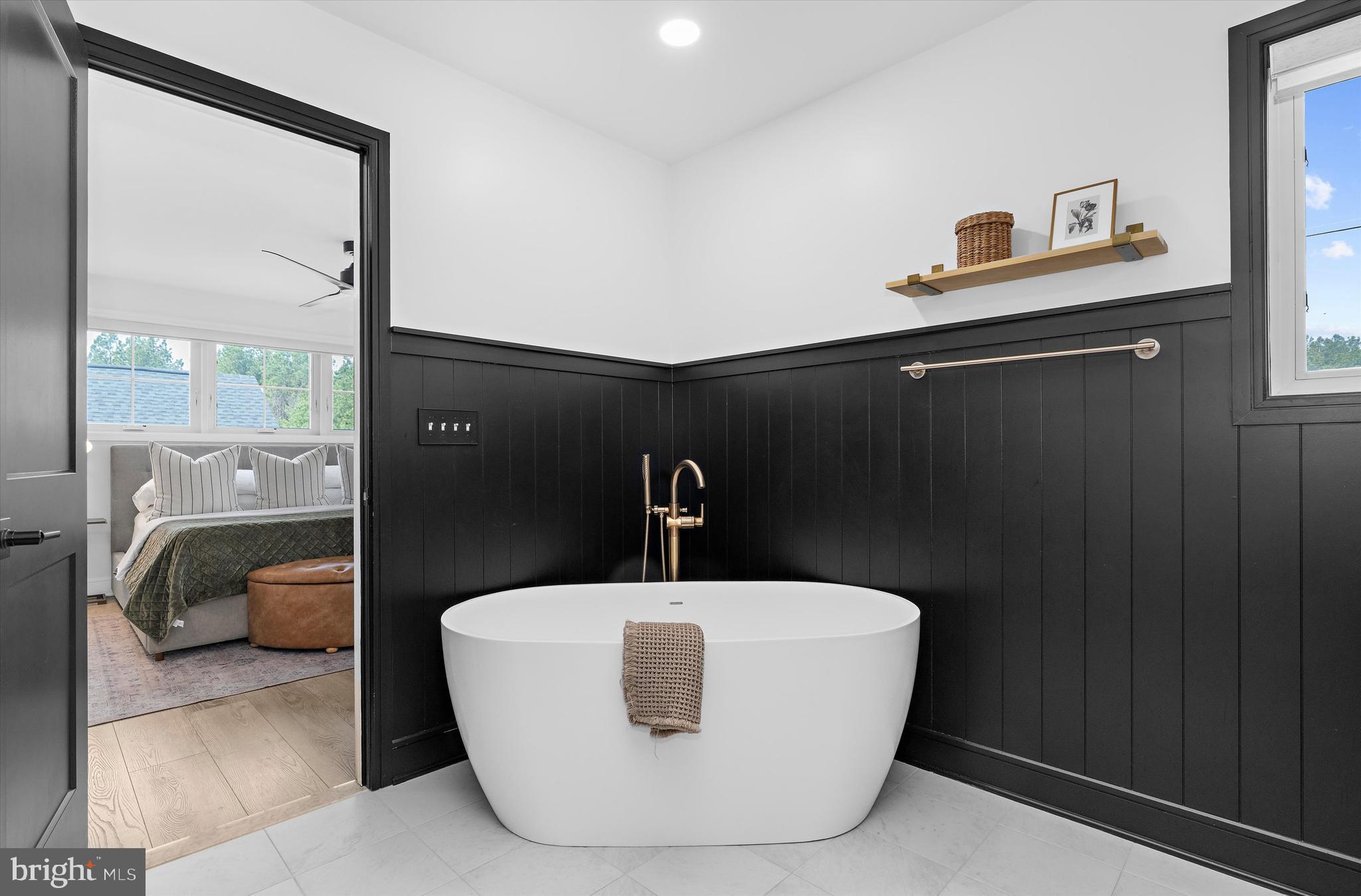 EASTON VILLAGE - Residential