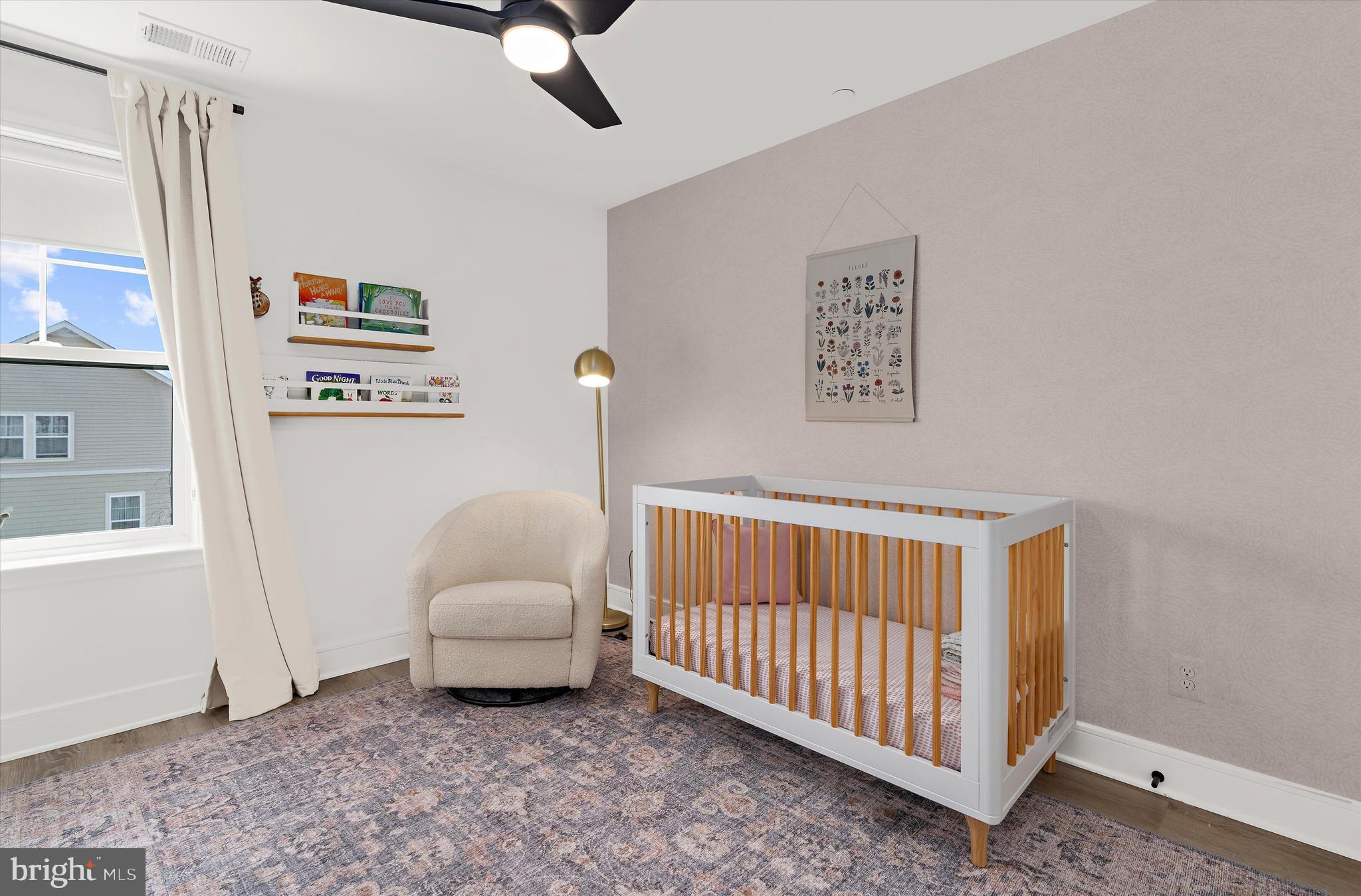 EASTON VILLAGE - Residential