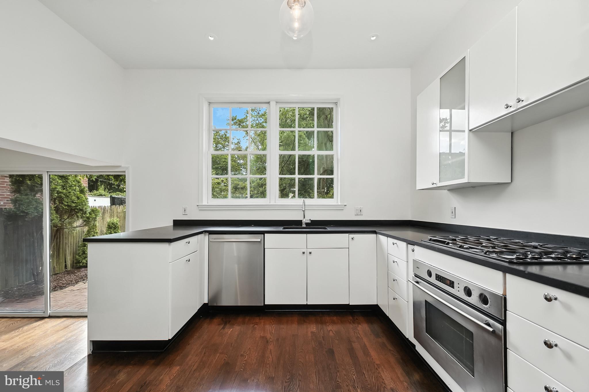 GEORGETOWN - Residential