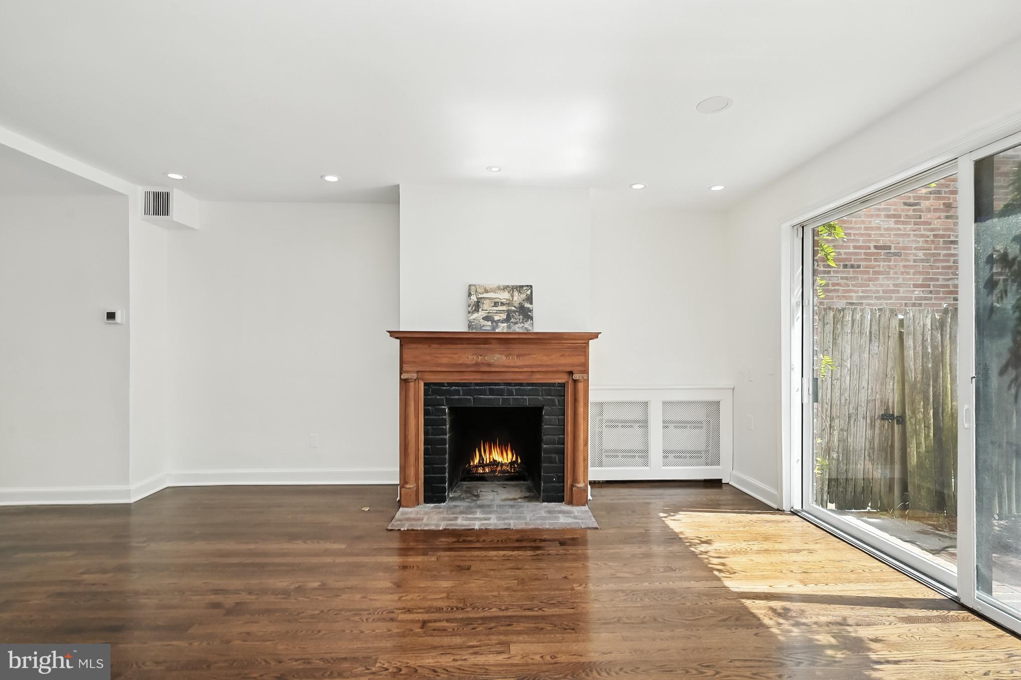 GEORGETOWN - Residential