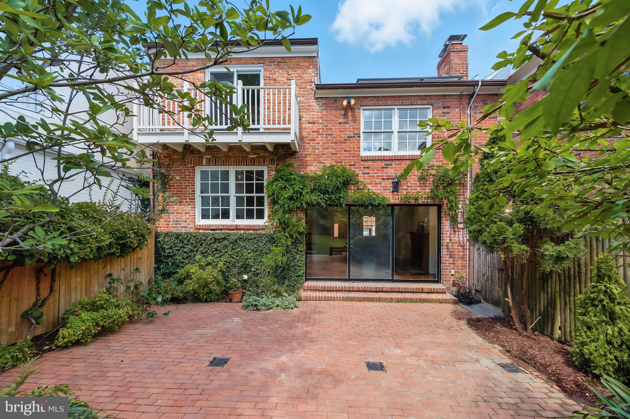 GEORGETOWN - Residential
