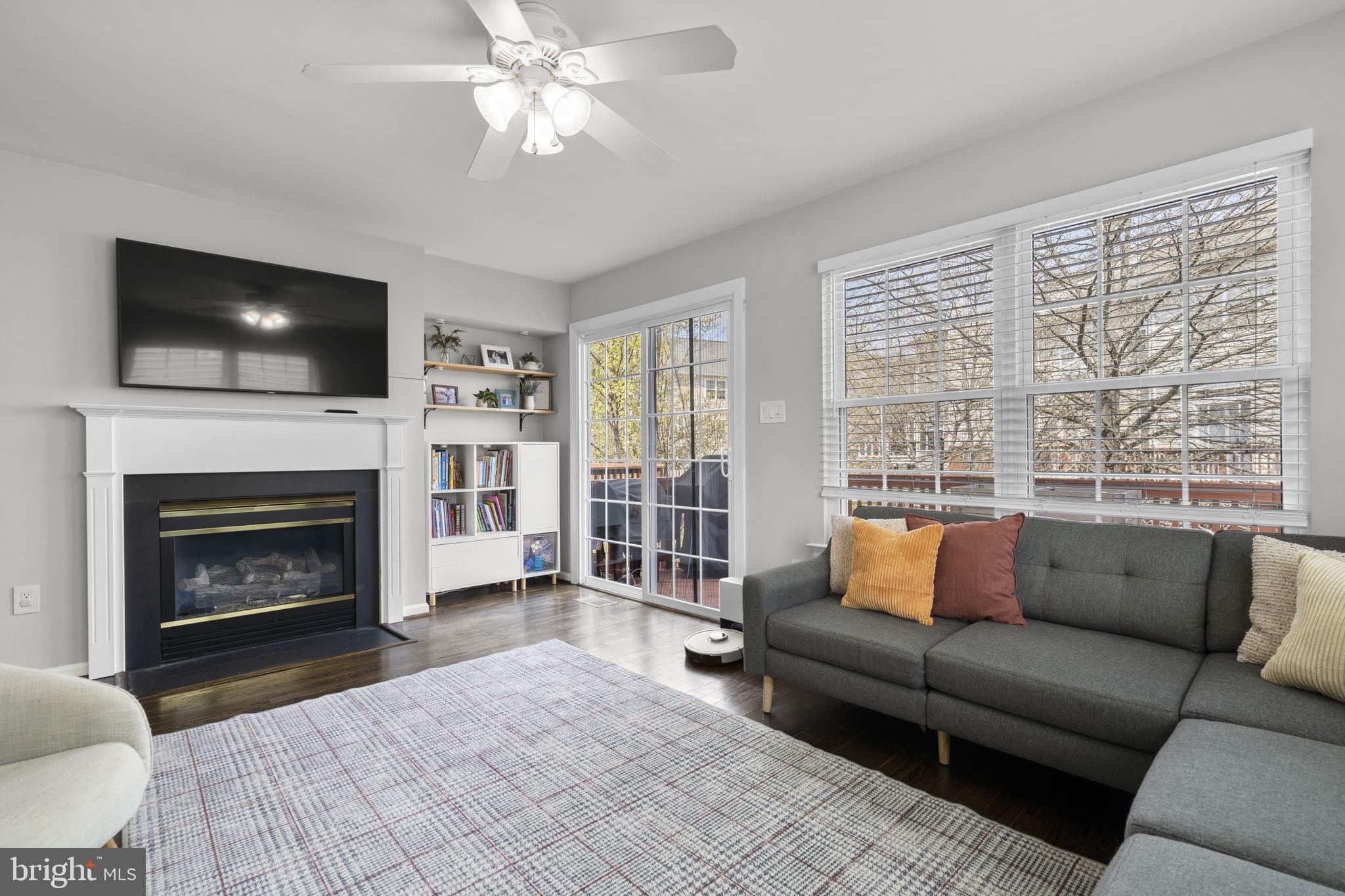 20250 BROOKVIEW SQUARE