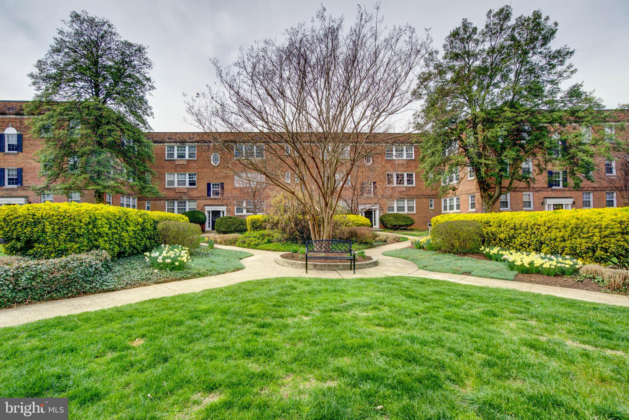 POTOWMACK CROSSING - Residential