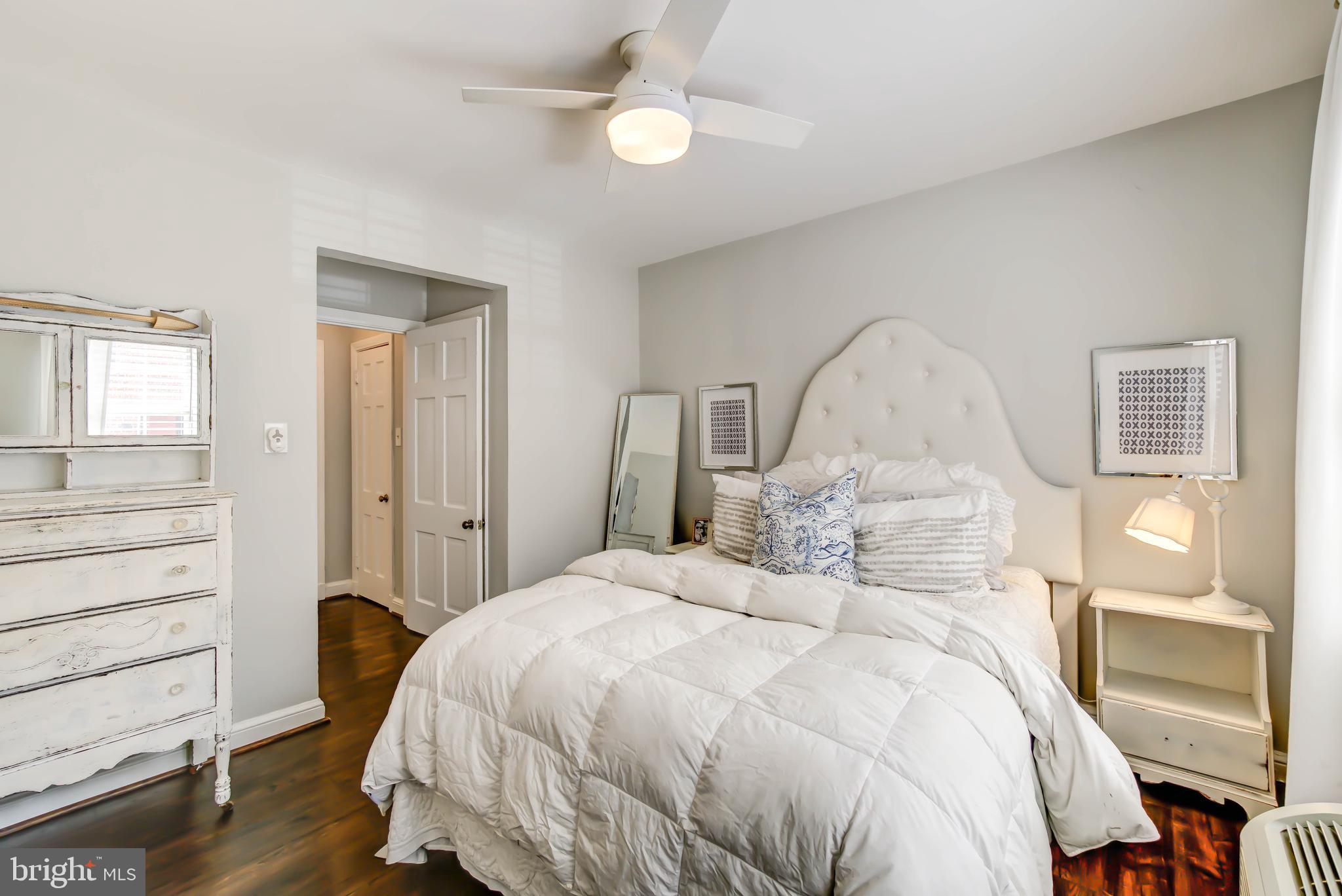 POTOWMACK CROSSING - Residential