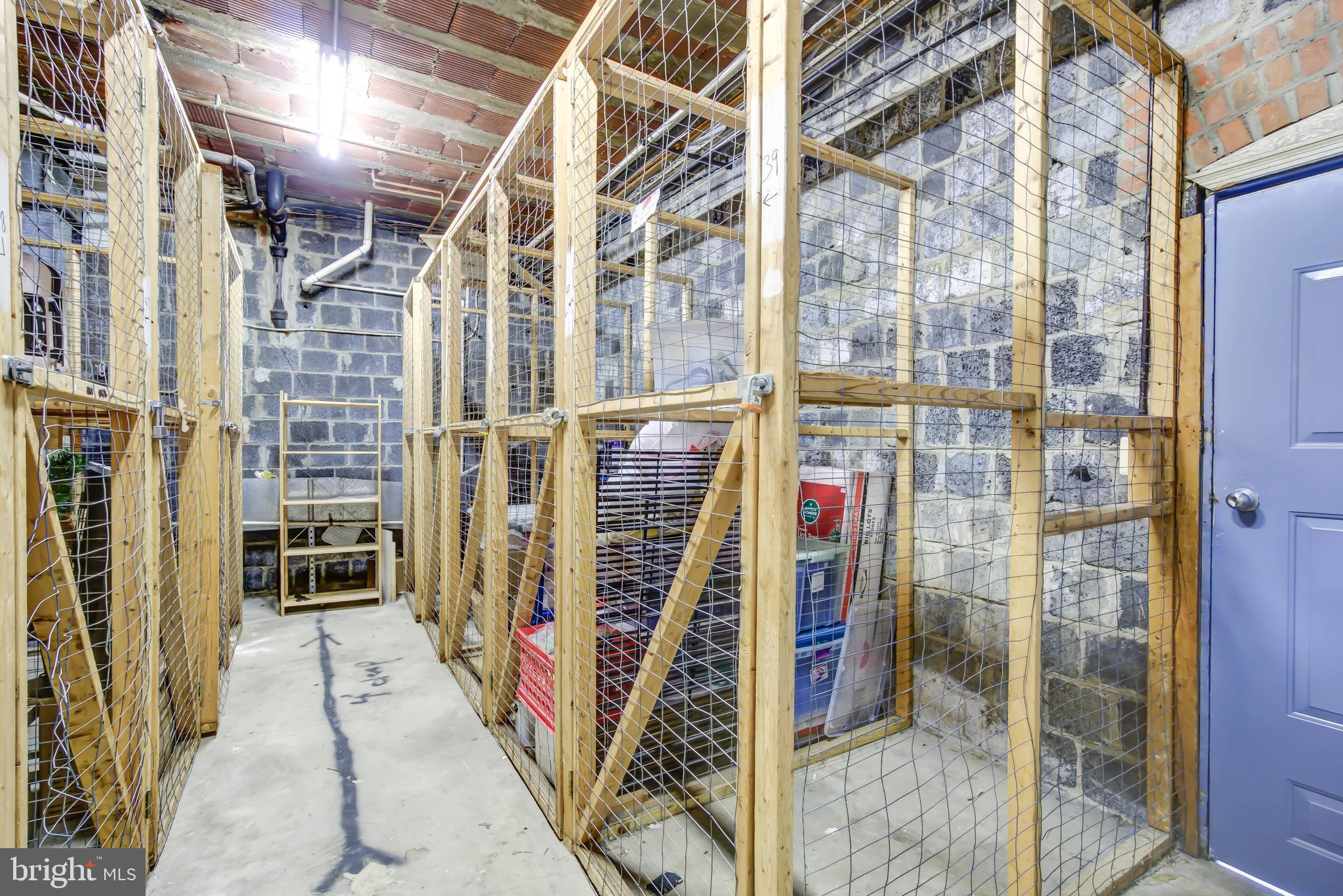 POTOWMACK CROSSING - Residential