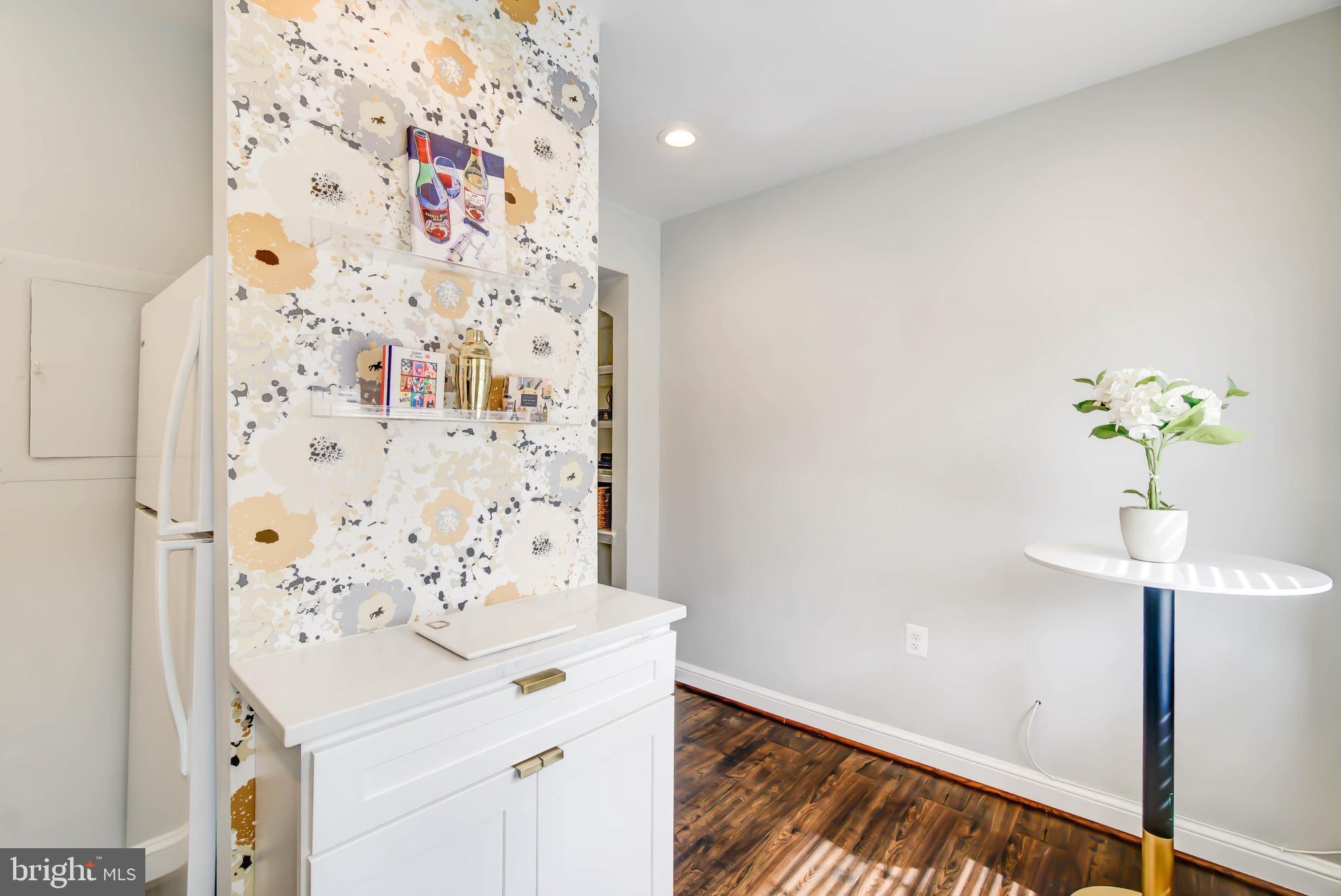 POTOWMACK CROSSING - Residential