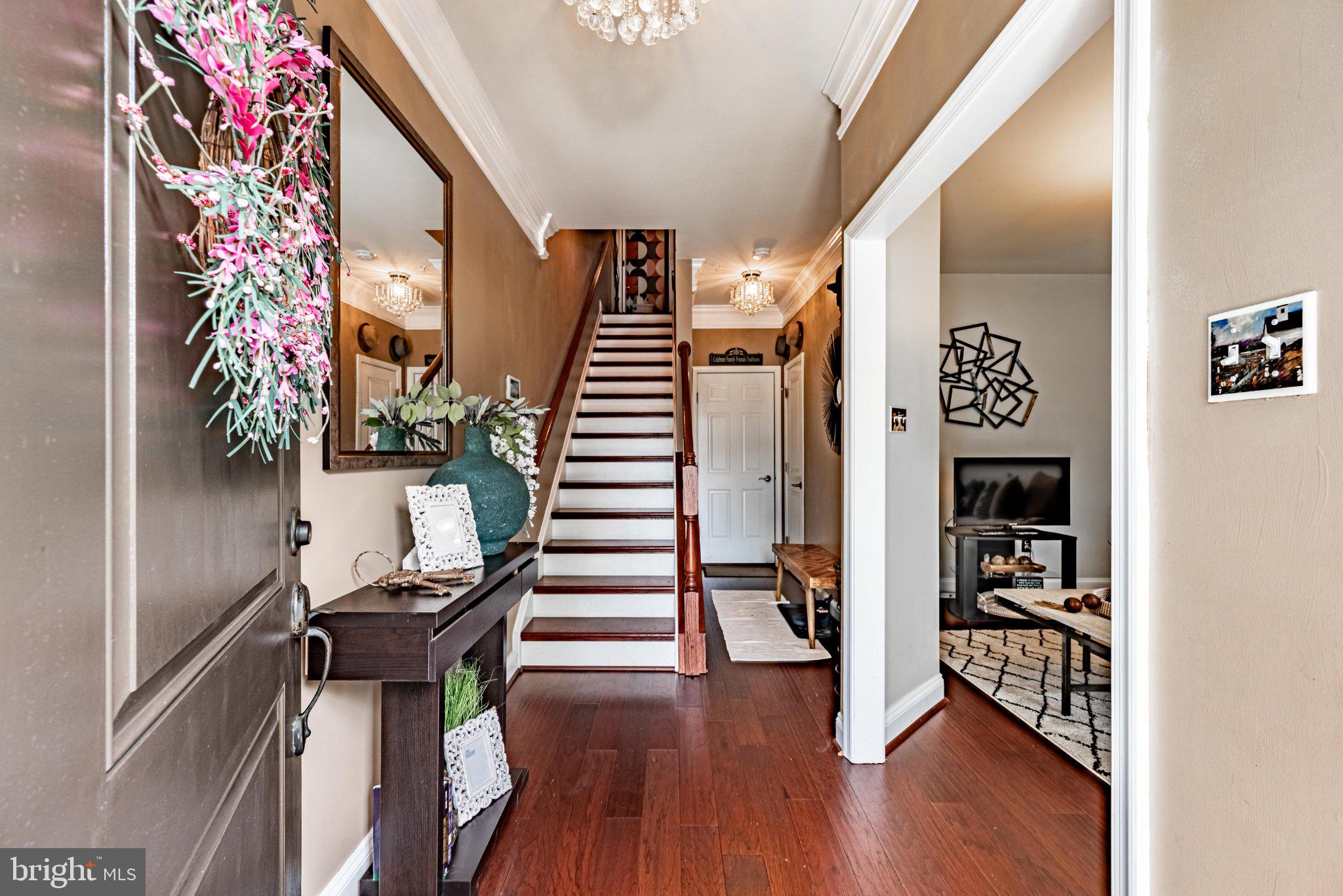 20 MERIDIAN LANE