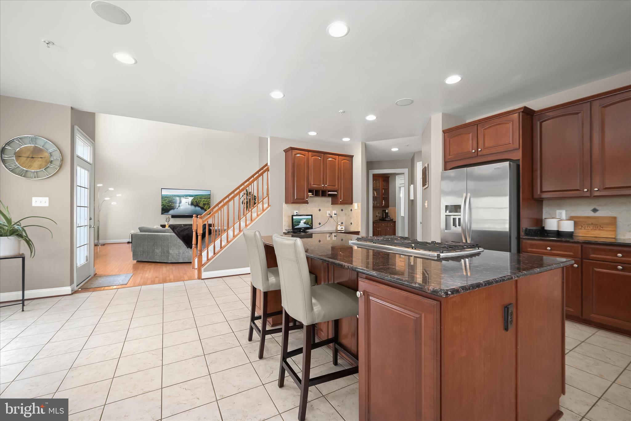 RIVERWOOD - Residential