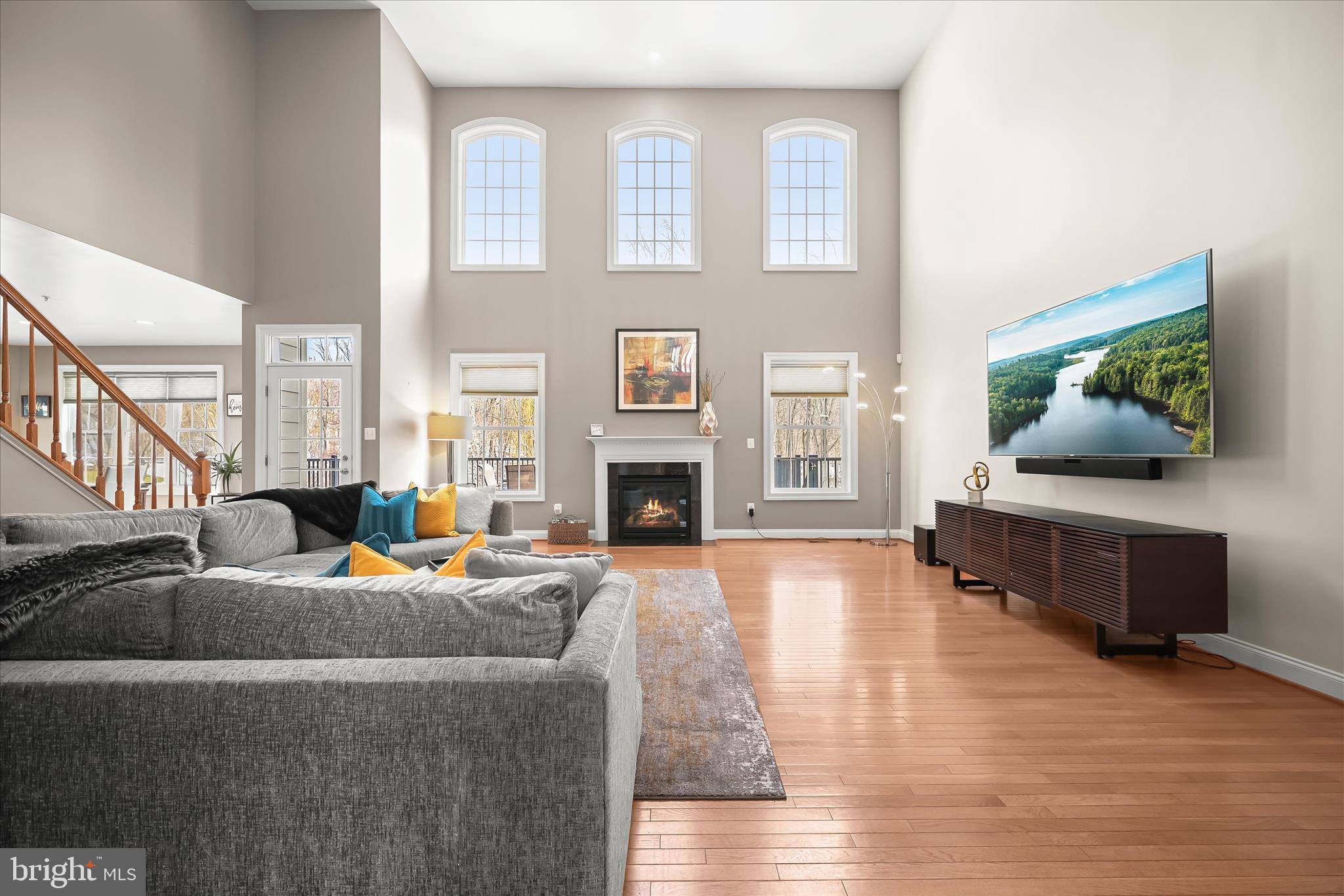 RIVERWOOD - Residential