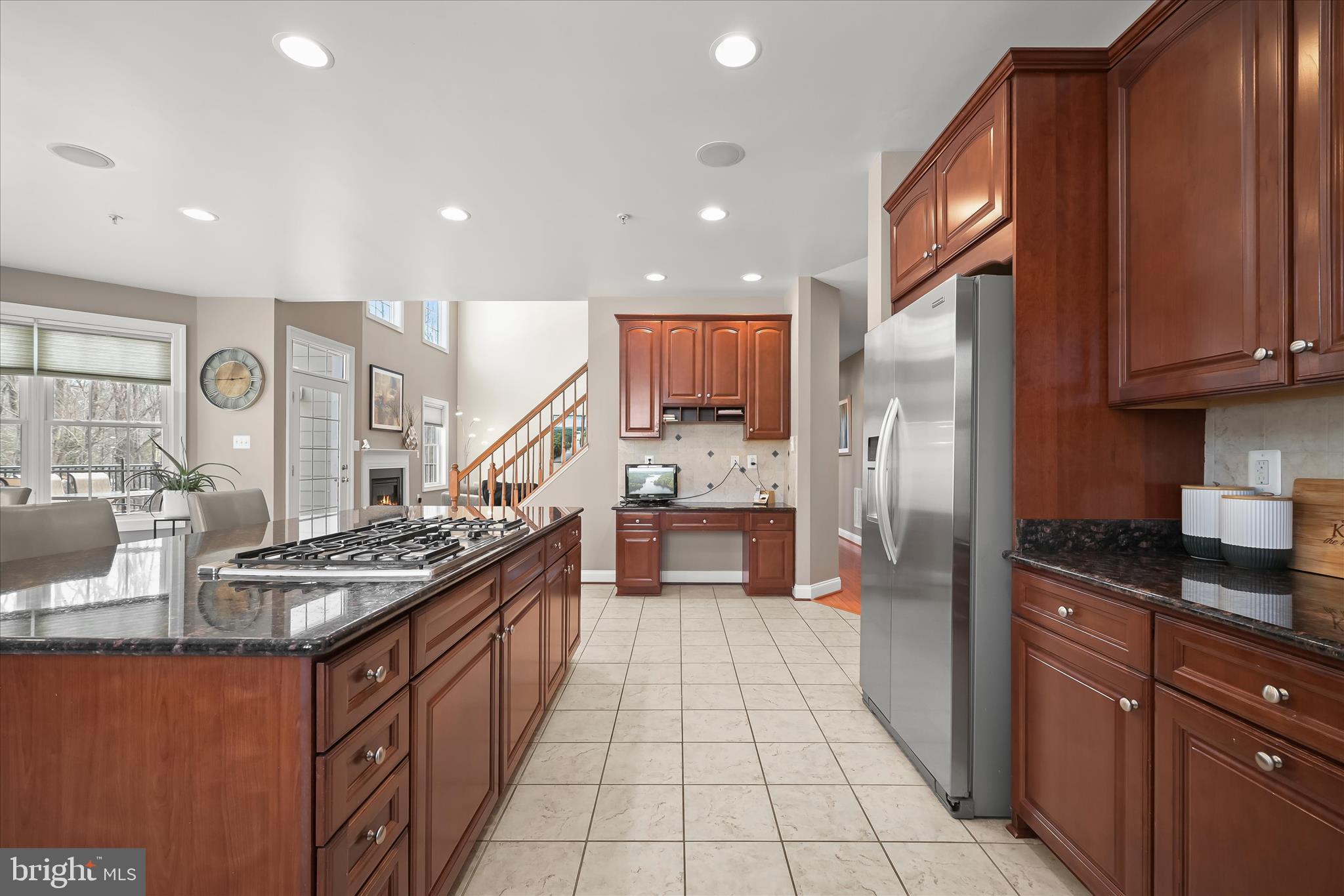 RIVERWOOD - Residential