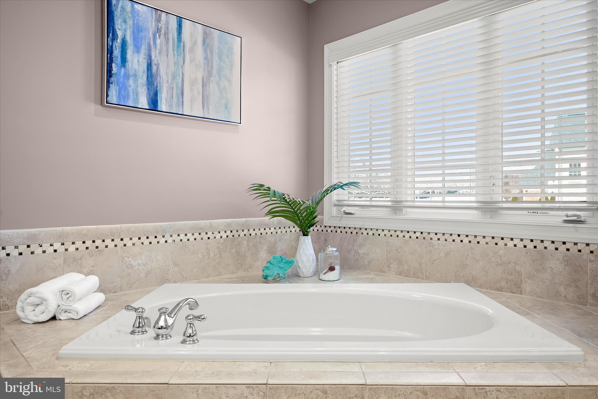 RIVERWOOD - Residential