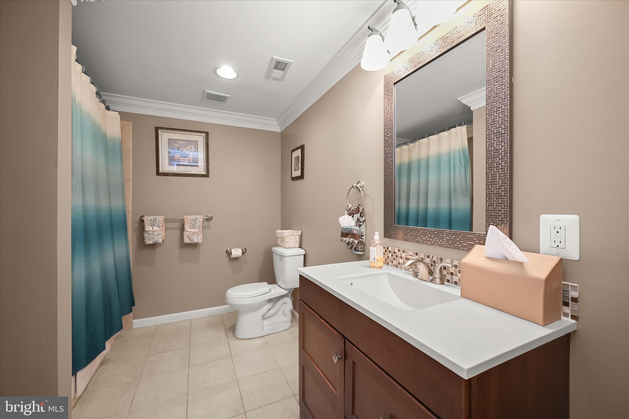 RIVERWOOD - Residential