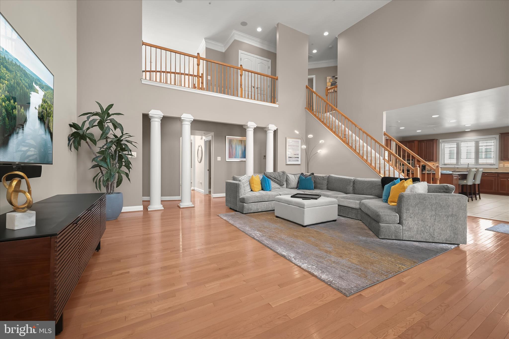 RIVERWOOD - Residential