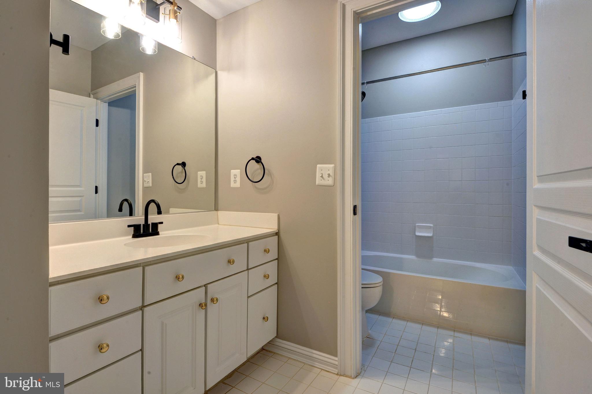 BELLMEADE - Residential