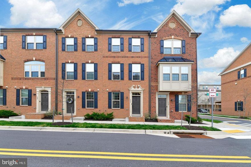 Welcome to this beautifully maintained 3‑level townhome in the highly sought‑after Oldham Crossing community of Greektown. Built in 2018, this modern residence offers the perfect blend of comfort, style, and convenience—just minutes from I‑95/I‑895, Johns Hopkins Bayview, Canton Crossing, and Yard 56.
Step inside to a bright and inviting open floor plan featuring hardwood flooring, upgraded lighting, and thoughtful design throughout. The entry level includes a versatile bedroom or home office with French doors and a convenient half bath, ideal for today’s flexible living needs.
The heart of the home is the stunning gourmet kitchen, complete with granite countertops, 42-inch cabinetry, a 4‑ft island, breakfast bar seating, ceramic tile backsplash, and GE stainless steel appliances. The adjoining dining area flows seamlessly to a maintenance‑free composite deck, perfect for morning coffee or evening relaxation.
Upstairs, the spacious primary suite boasts a private bath with double vanities, upgraded granite, ceramic tile flooring, and a walk‑in shower with glass doors. Additional bedrooms feature stylish lighting and ample closet space. A full hall bath and convenient third‑floor laundry complete the upper level.
Enjoy the ease of a rear‑entry 1‑car garage, additional parking pad, keyless entry, recessed lighting, wrought‑iron railings, and pre‑wired TV hookups in multiple rooms. The community also offers a dog park and walkable green spaces.
This move‑in‑ready home delivers modern living in a vibrant, growing neighborhood—an exceptional opportunity for homeowners and investors alike.
