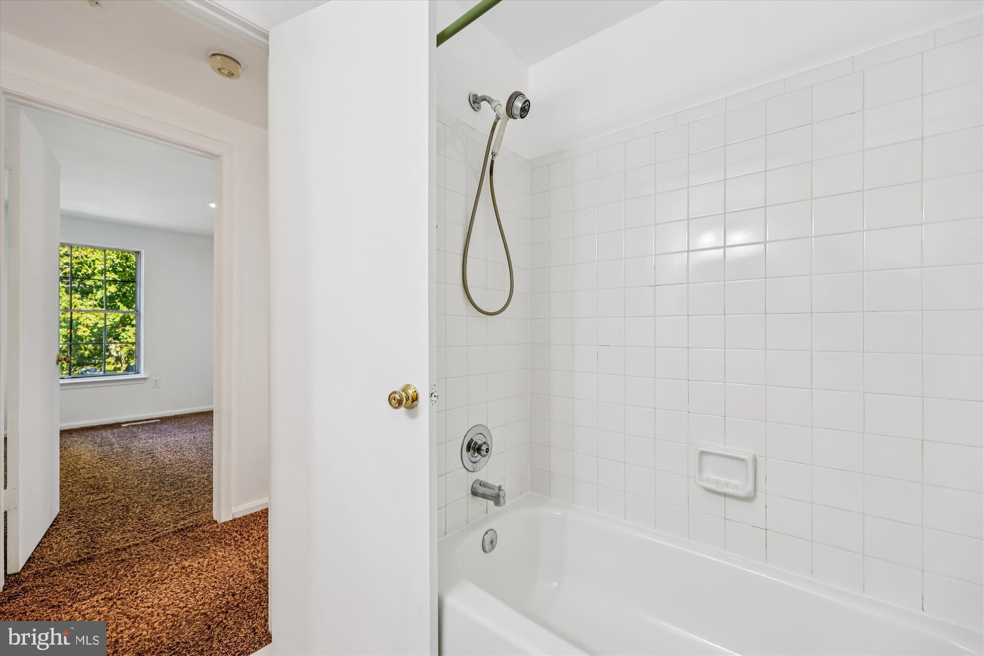 CHURCHILL TOWN SECTOR - Residential