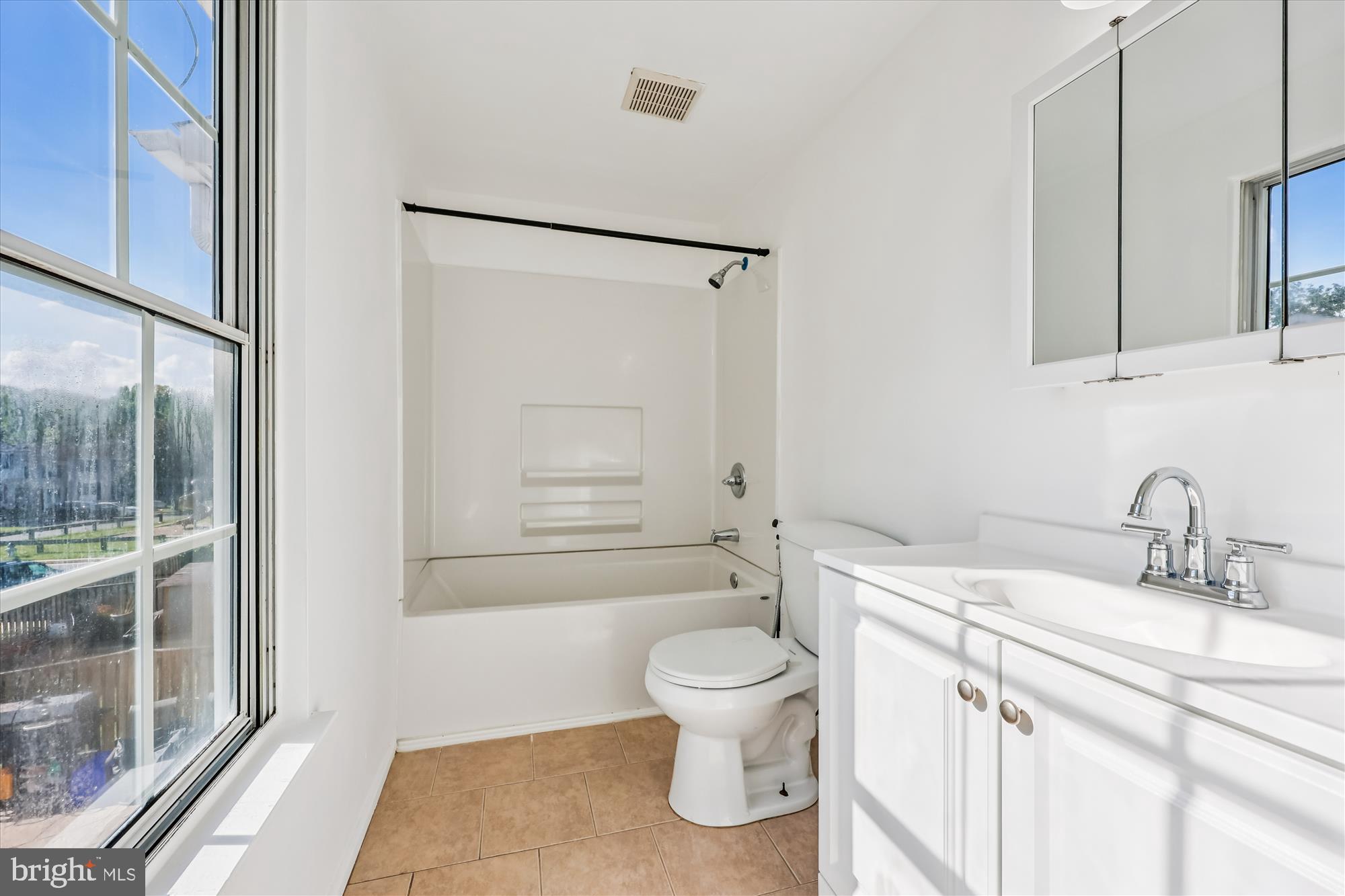 CHURCHILL TOWN SECTOR - Residential