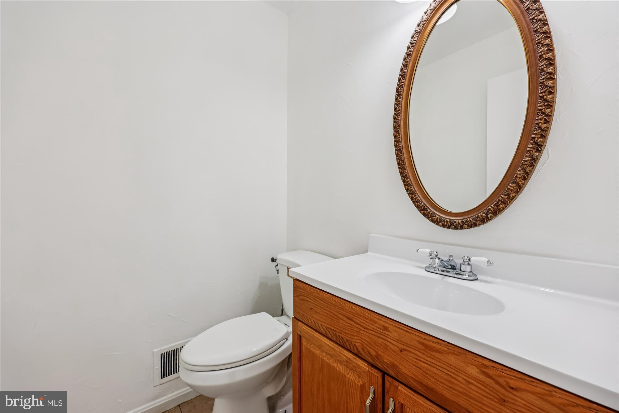 CHURCHILL TOWN SECTOR - Residential