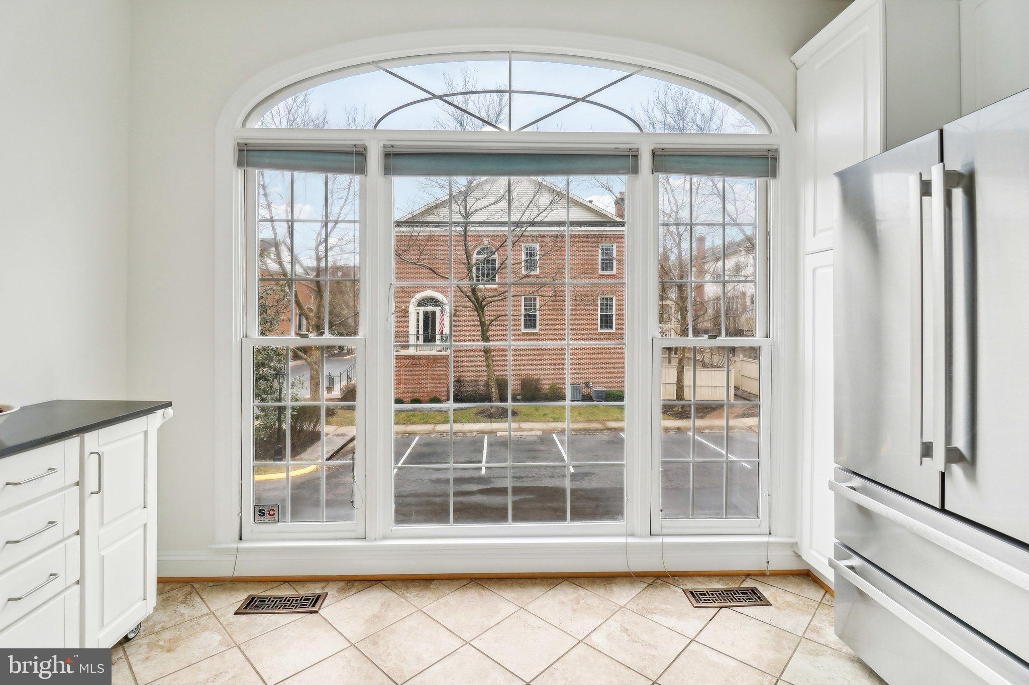 CHANCERY SQUARE - Residential