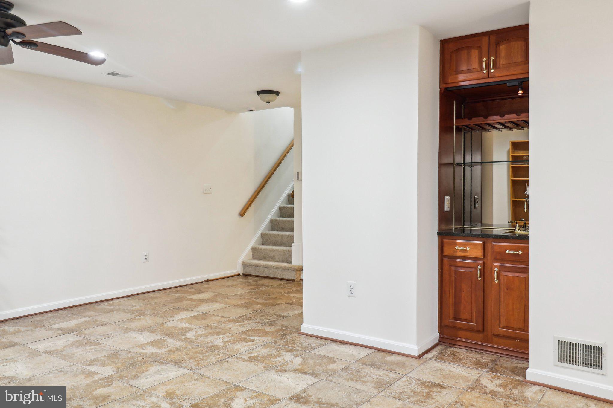 CHANCERY SQUARE - Residential