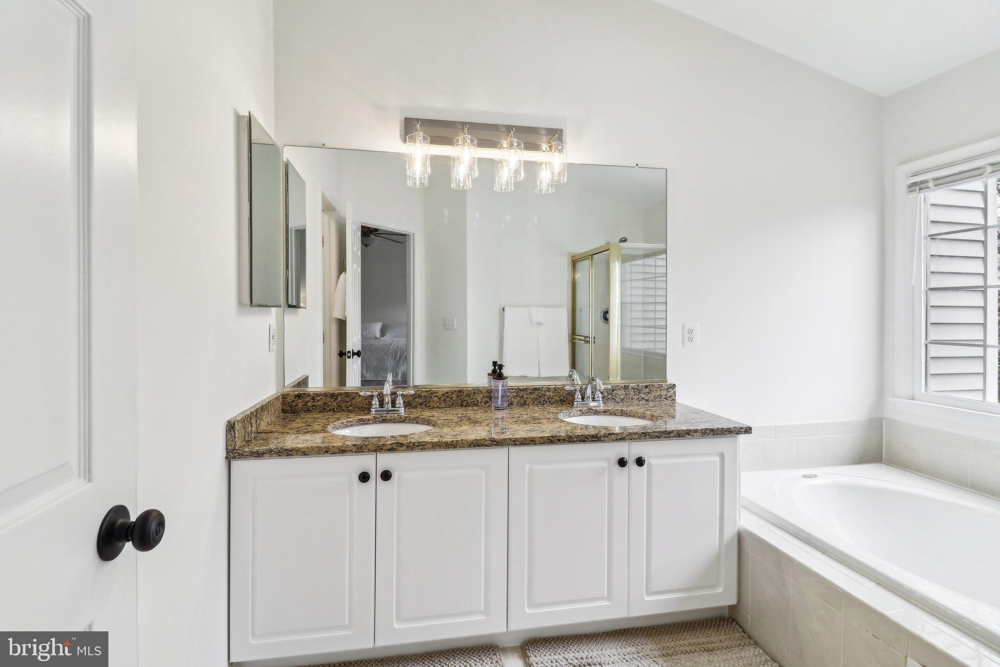 CHANCERY SQUARE - Residential