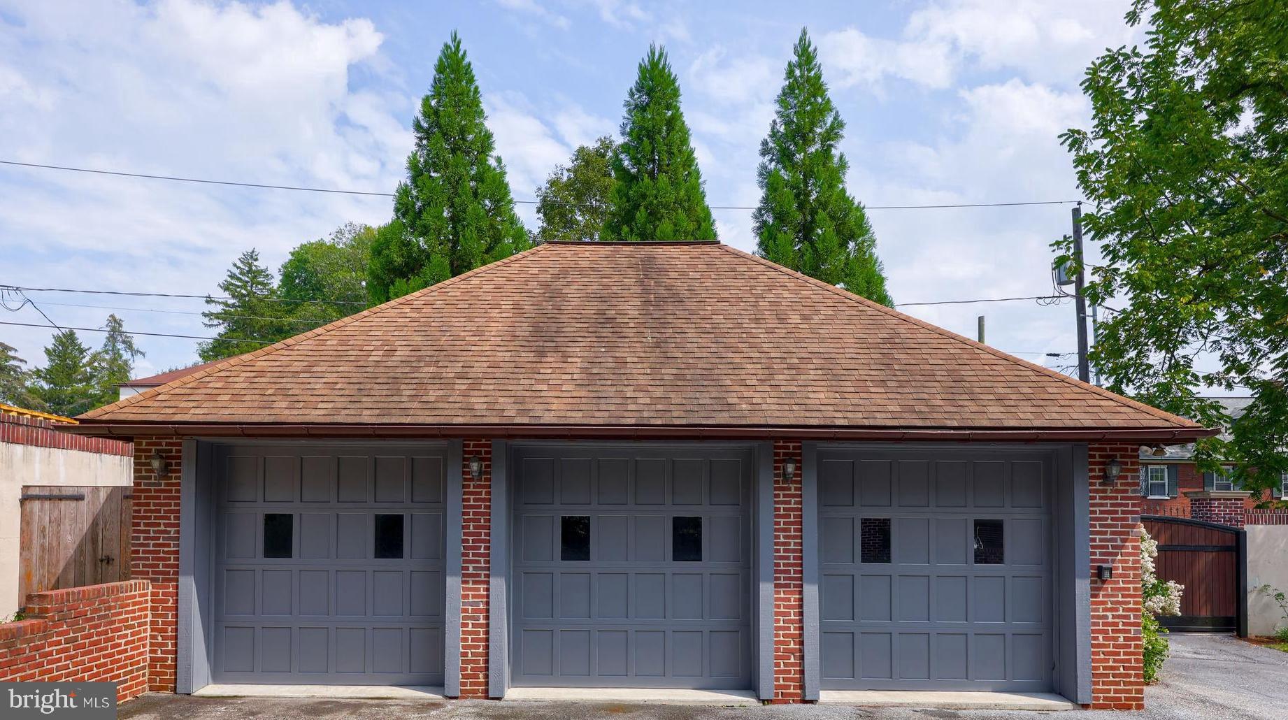 LANCASTER TWP - Residential