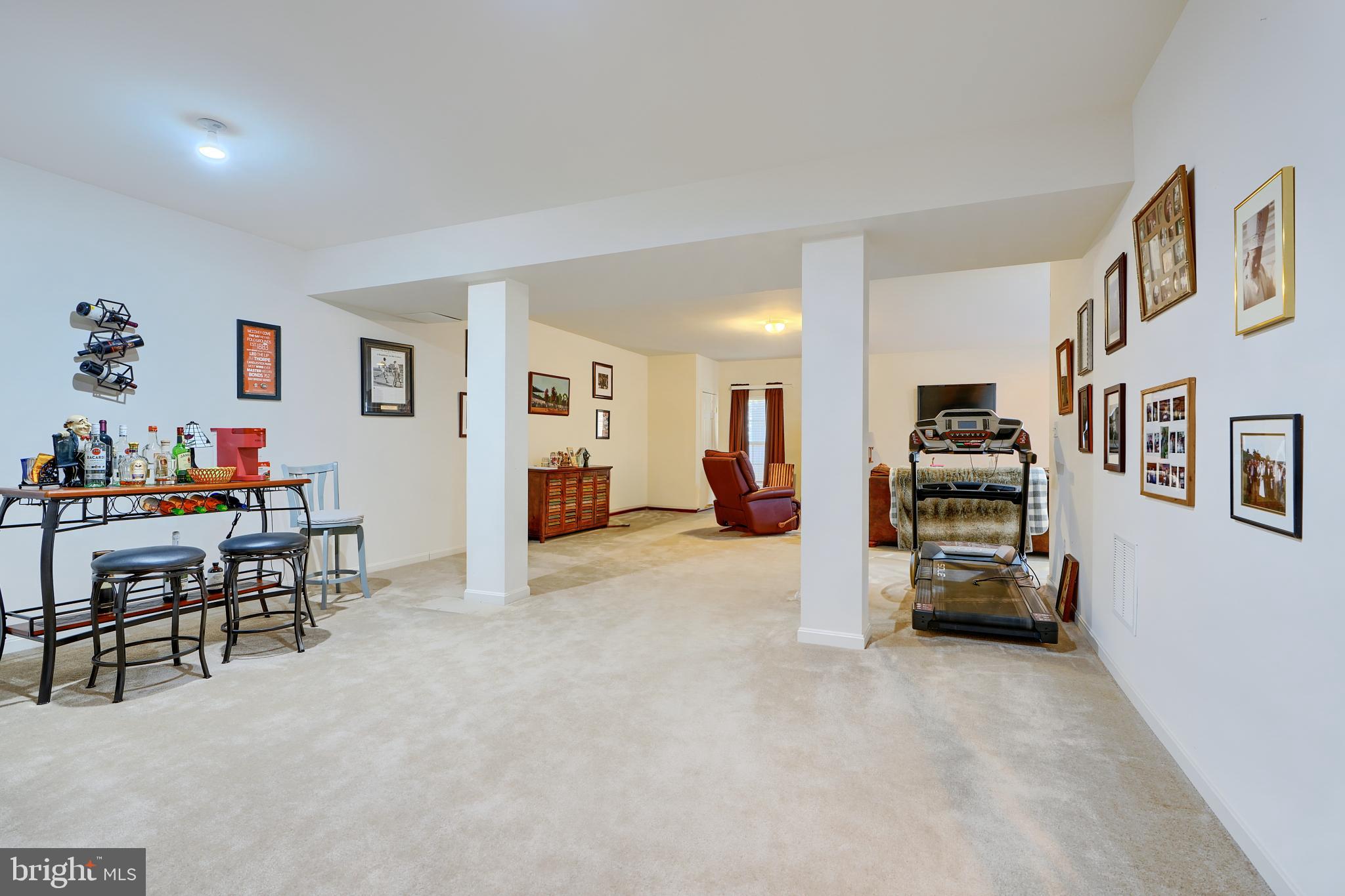 LOGANS RESERVE - Residential