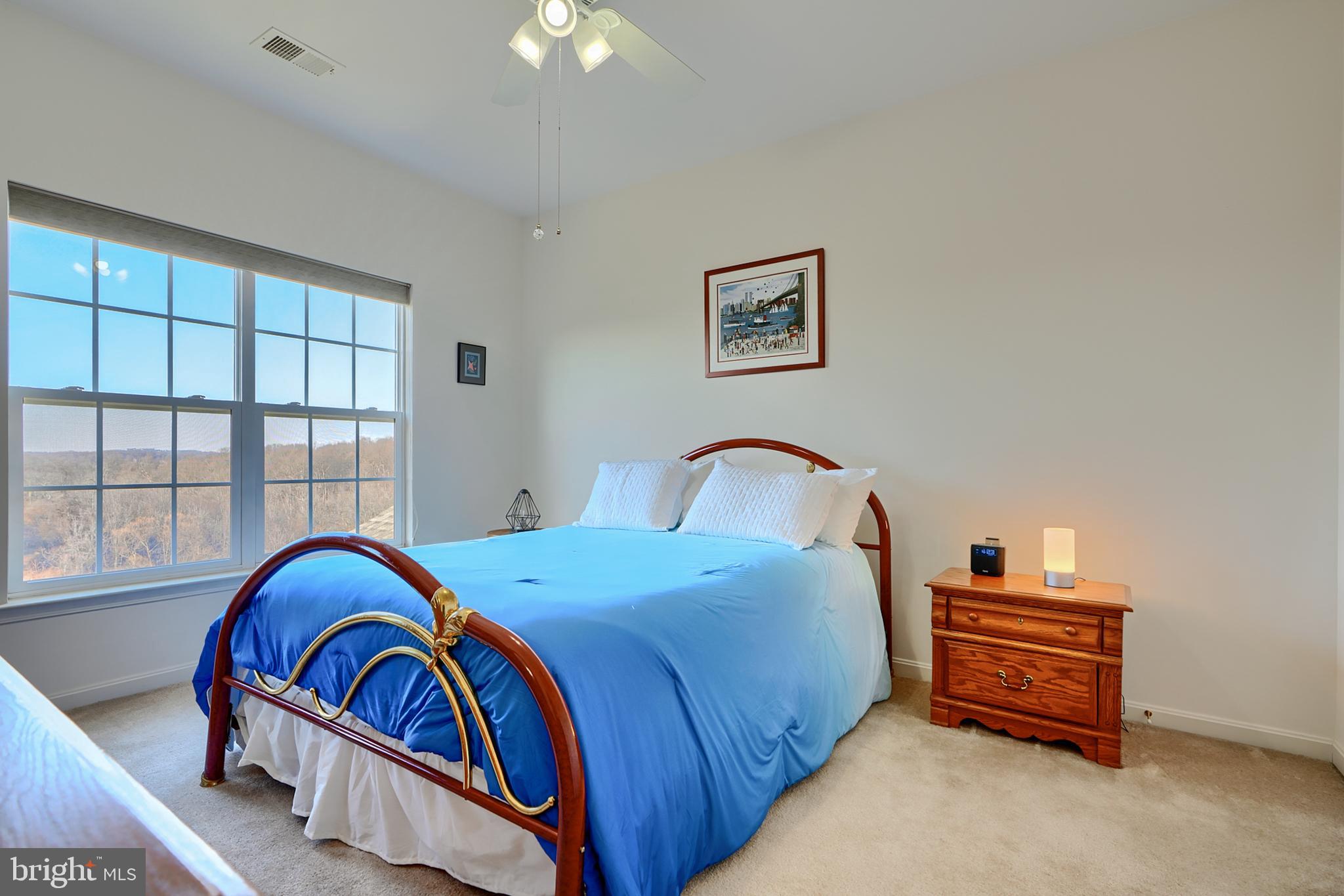 LOGANS RESERVE - Residential