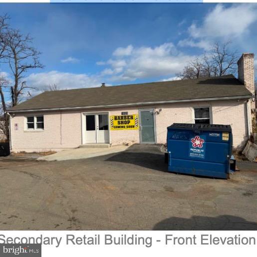 PLUMGAR - Commercial Sale