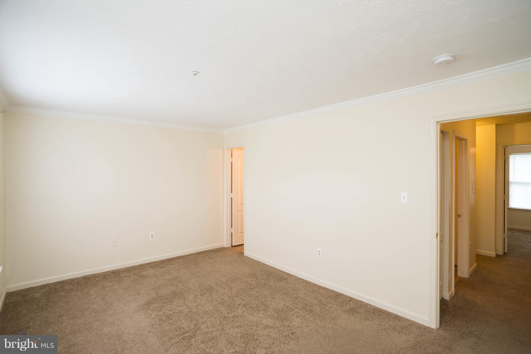 SOUTH HAMPTON SUB - Residential