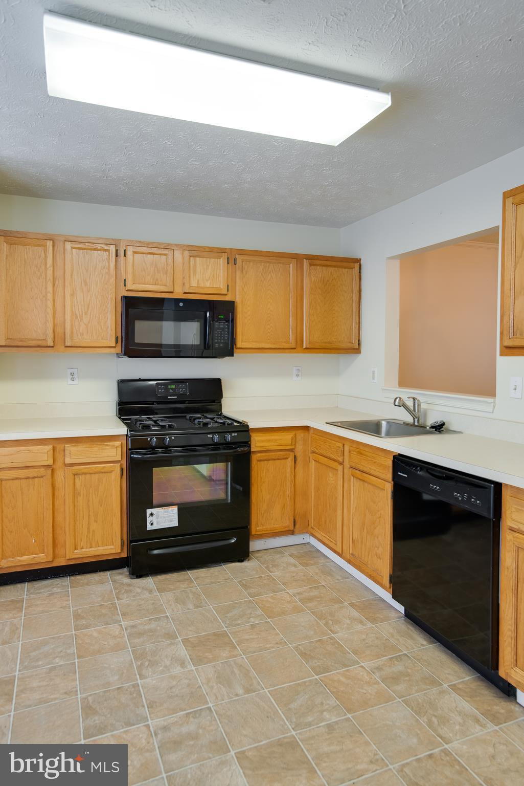 SOUTH HAMPTON SUB - Residential