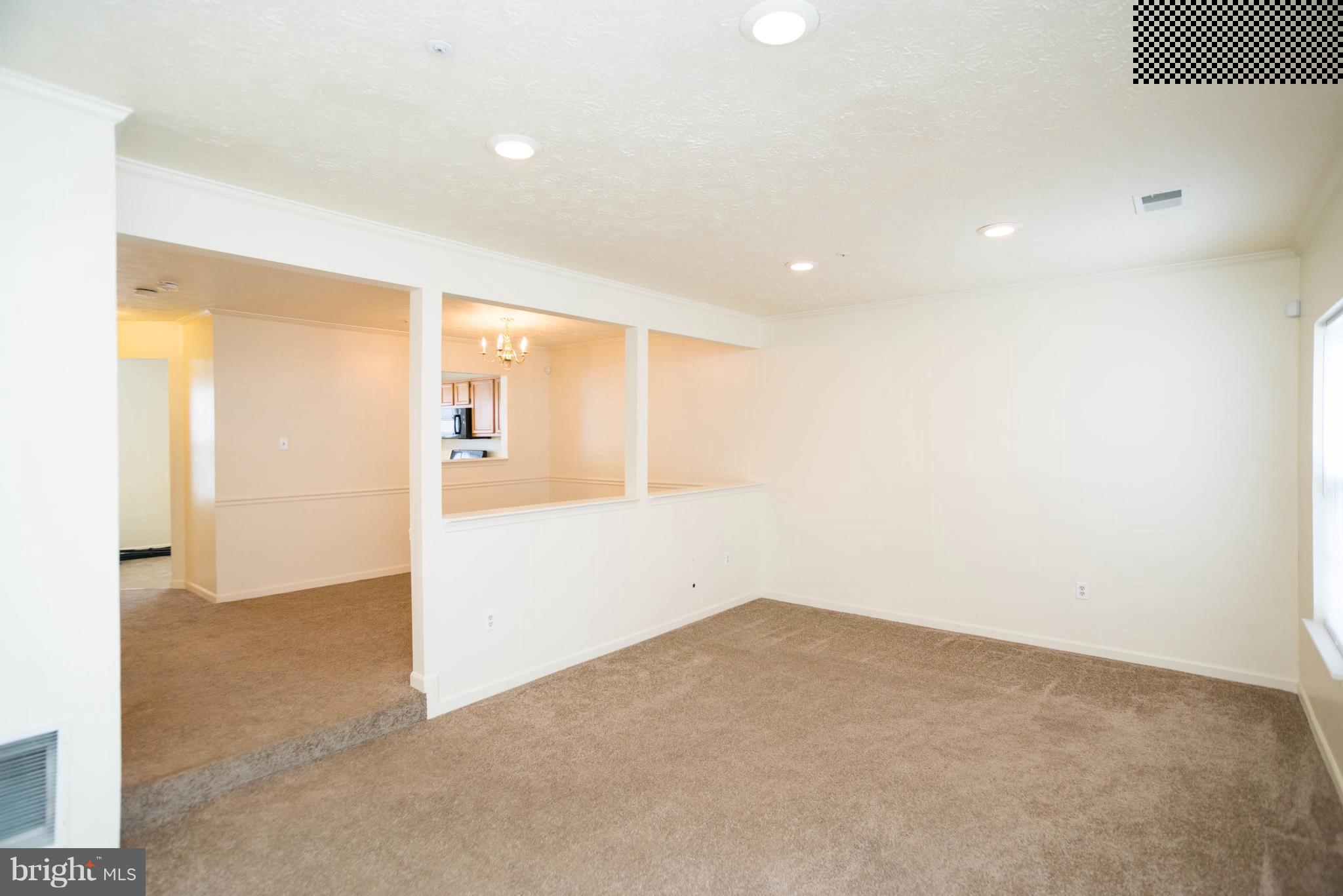 SOUTH HAMPTON SUB - Residential