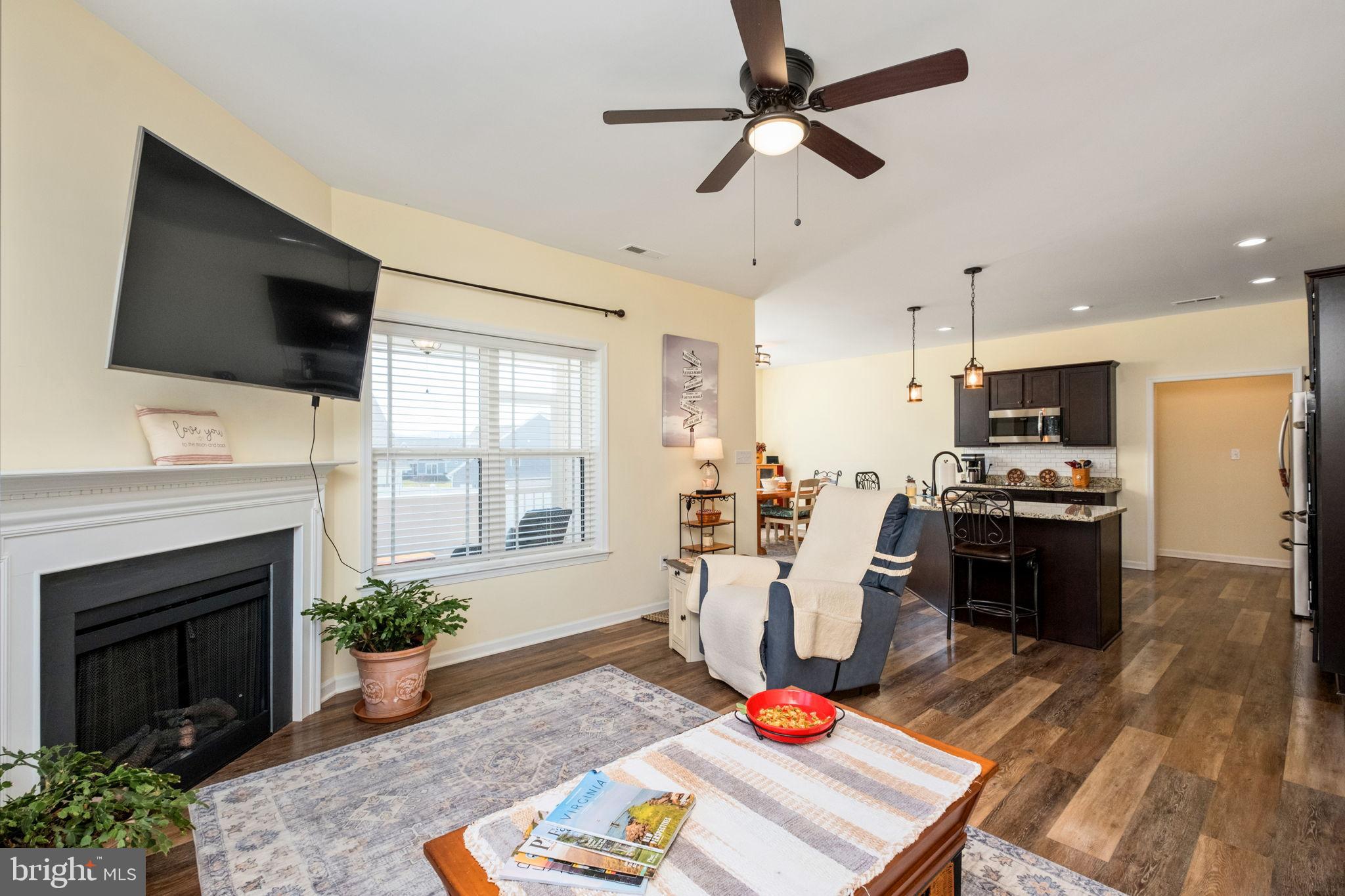 BRIDGEPORT - Residential