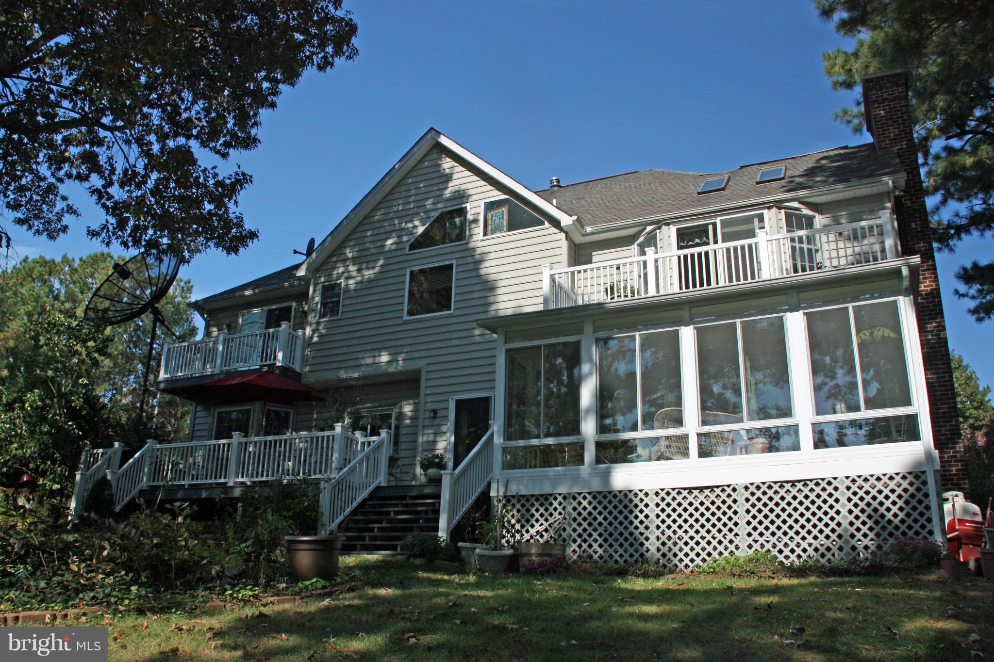 THE SOUNDINGS - Residential