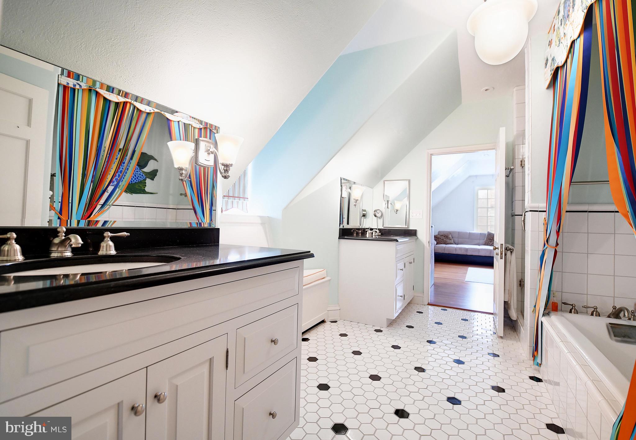 BOHEMIA MANOR - Farm