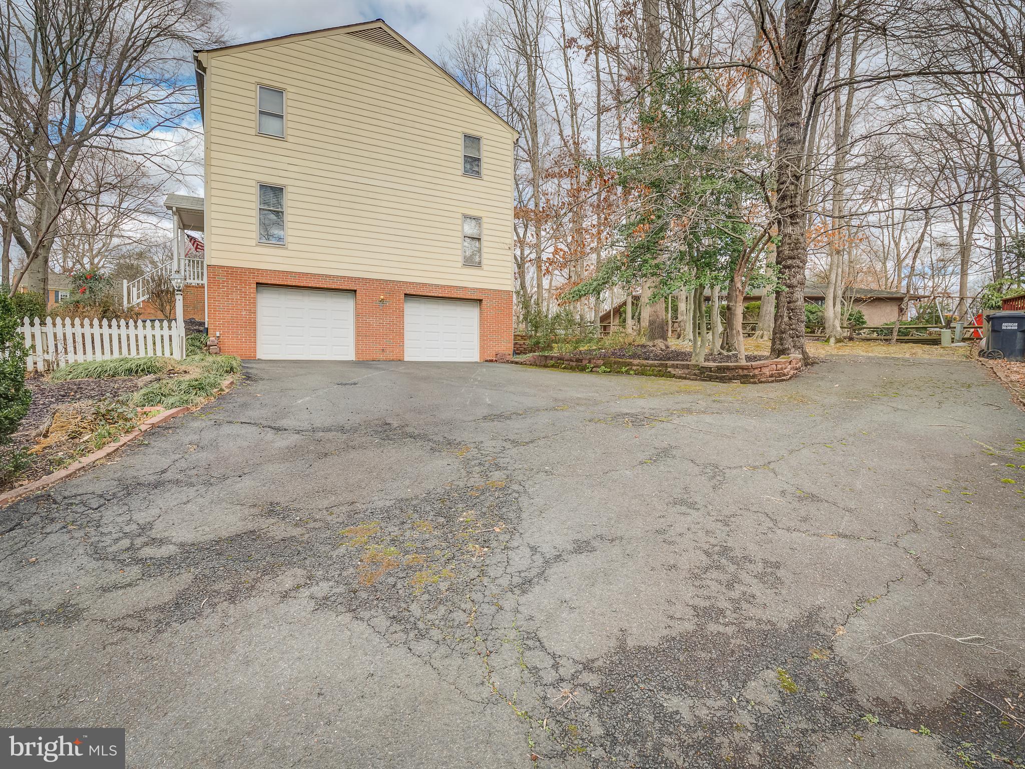 CLEARVIEW HEIGHTS - Residential