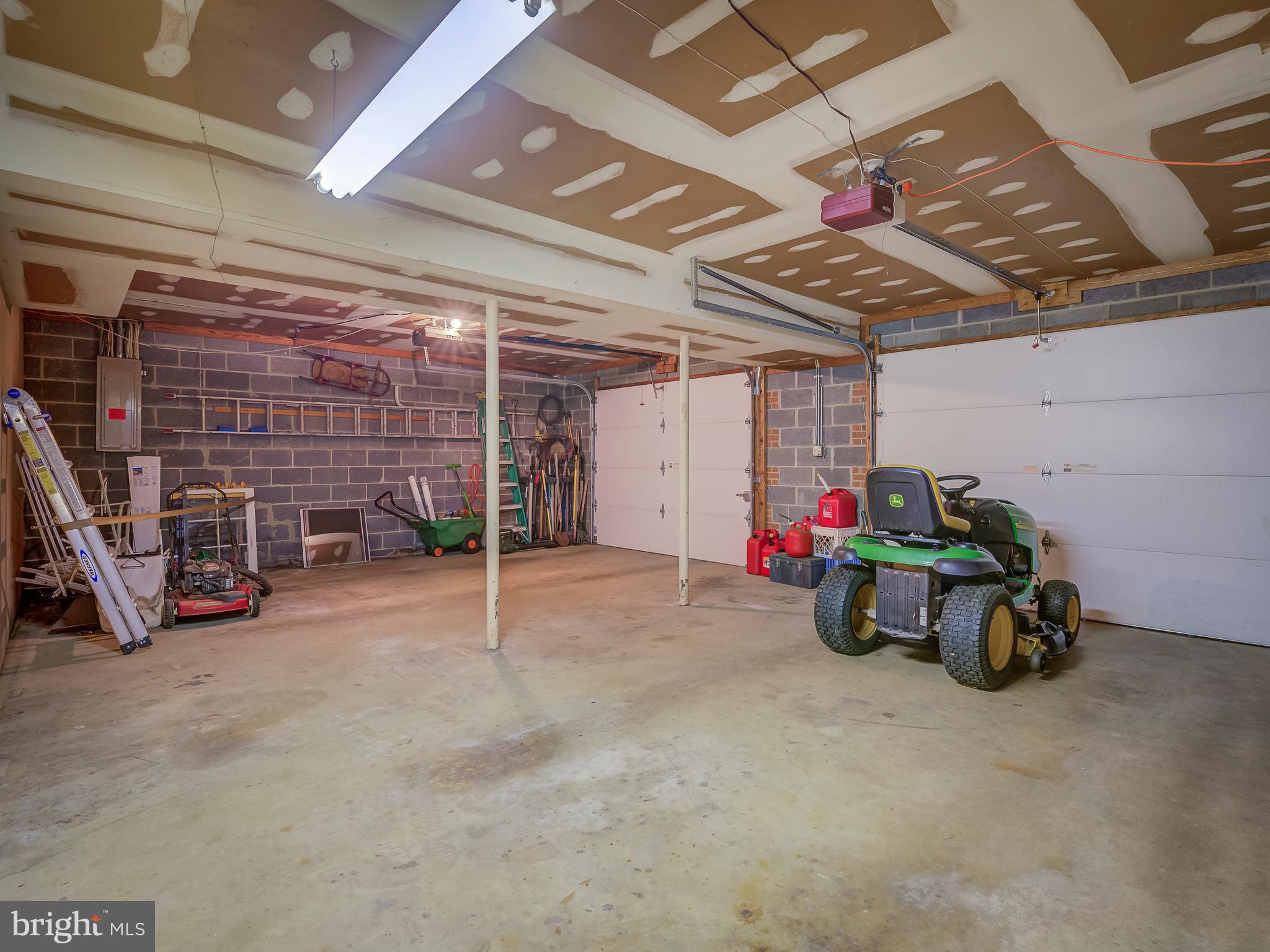 CLEARVIEW HEIGHTS - Residential