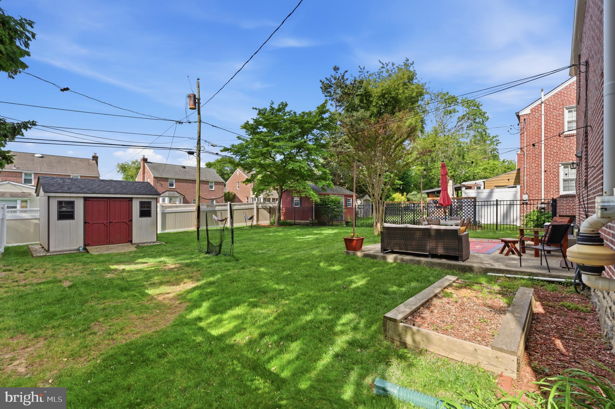 LYNNEWOOD GDNS - Residential