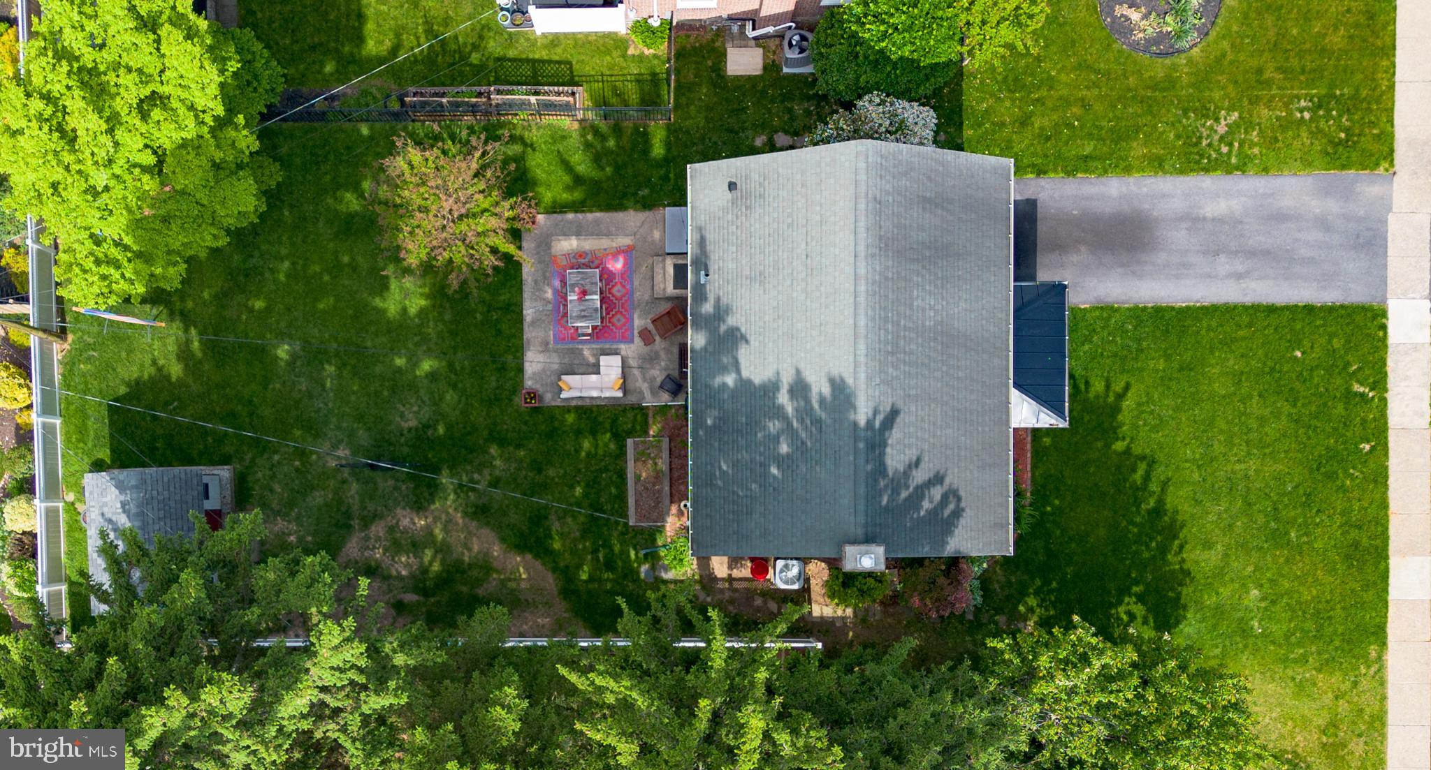 LYNNEWOOD GDNS - Residential