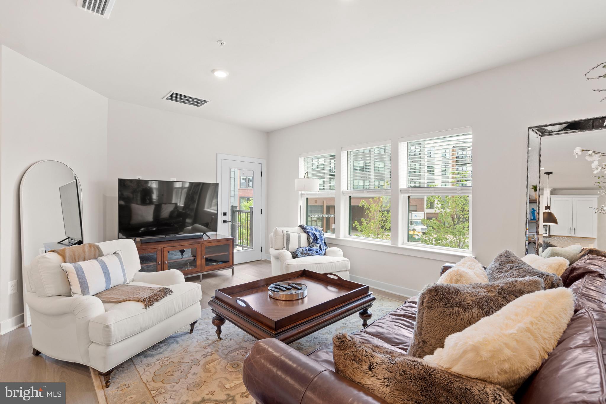 WOODLAND PARK STATION - Residential Lease