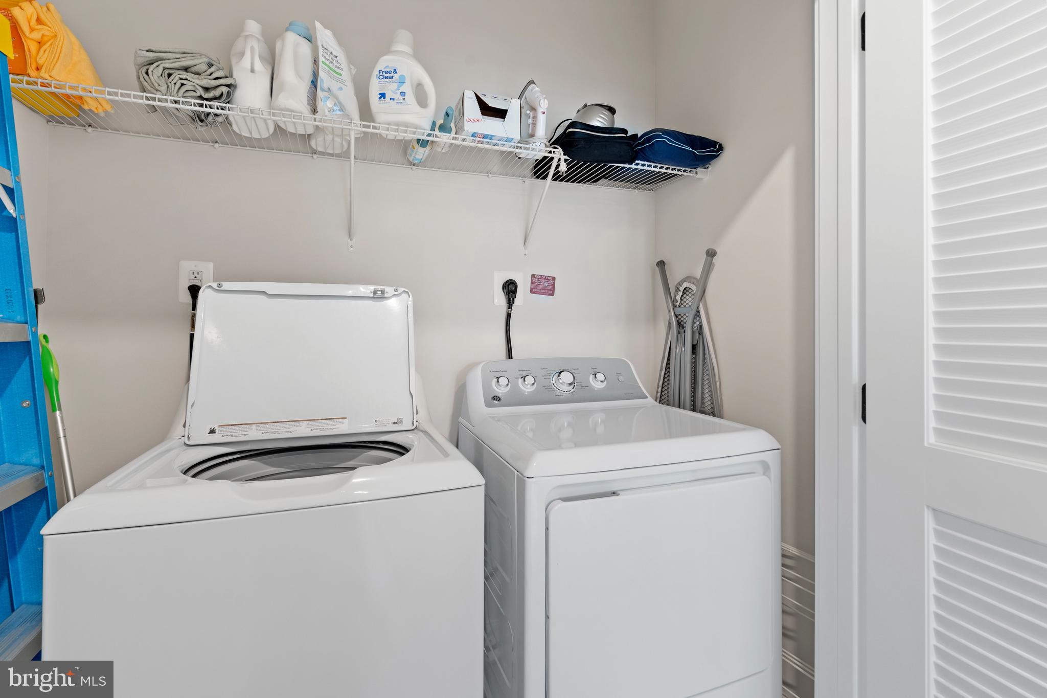 WOODLAND PARK STATION - Residential Lease